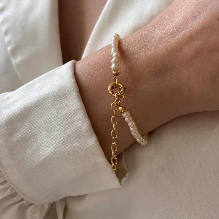 By Nouck | Glass Pearls Bracelet Product Image