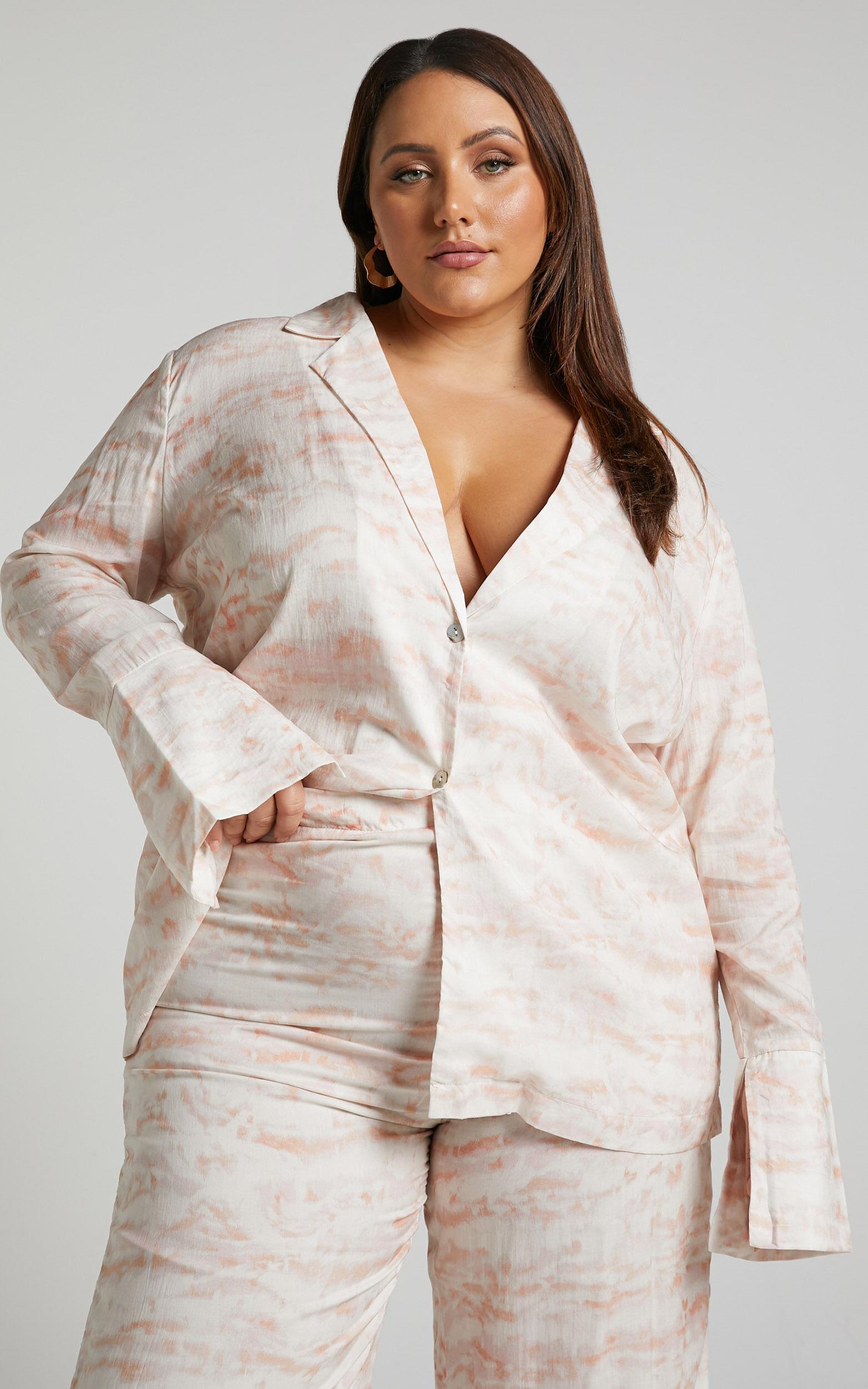 Amalie The Label - Aladene Linen Look Blend Shirt in Harlem Print Product Image