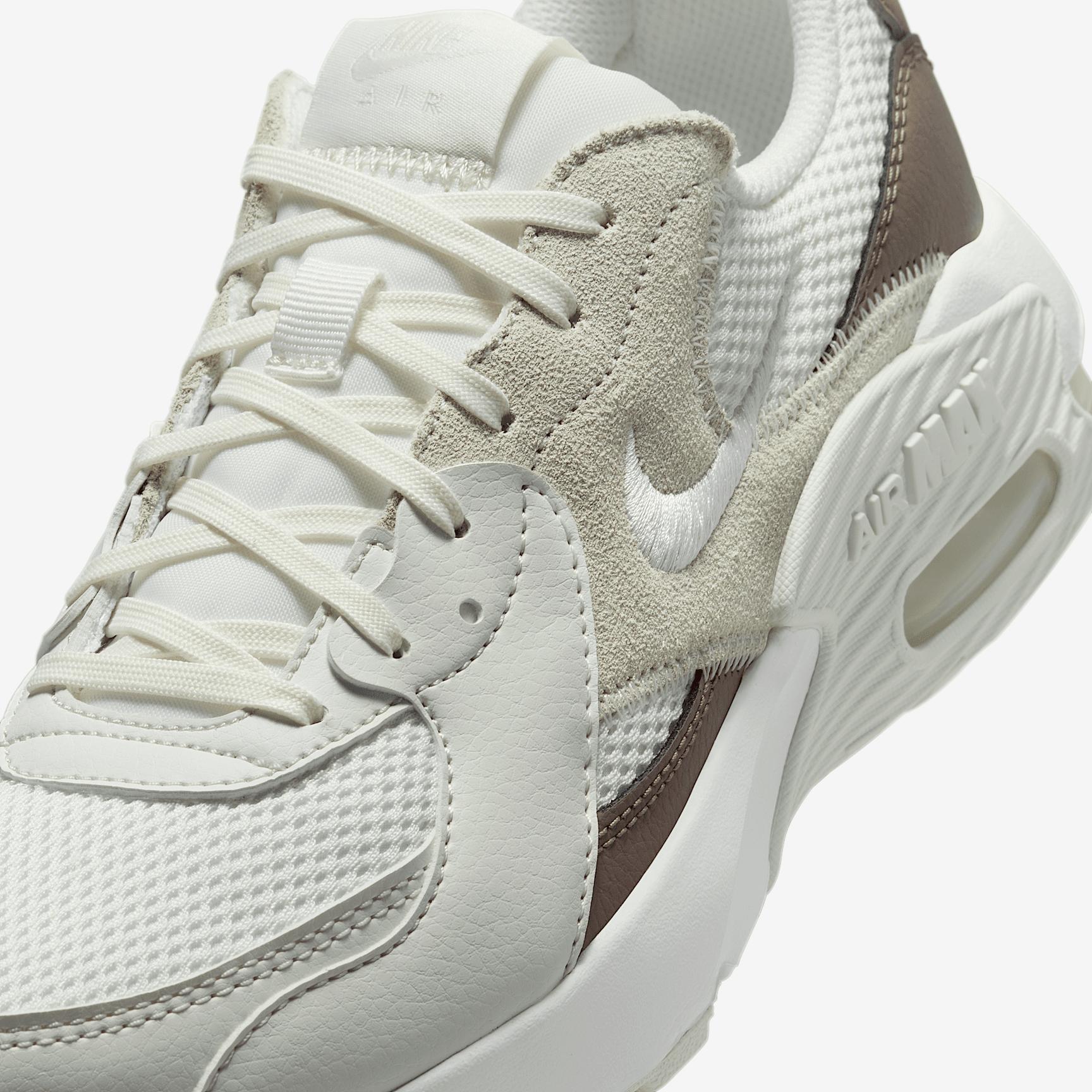 Nike Women's Air Max Excee Shoes Product Image