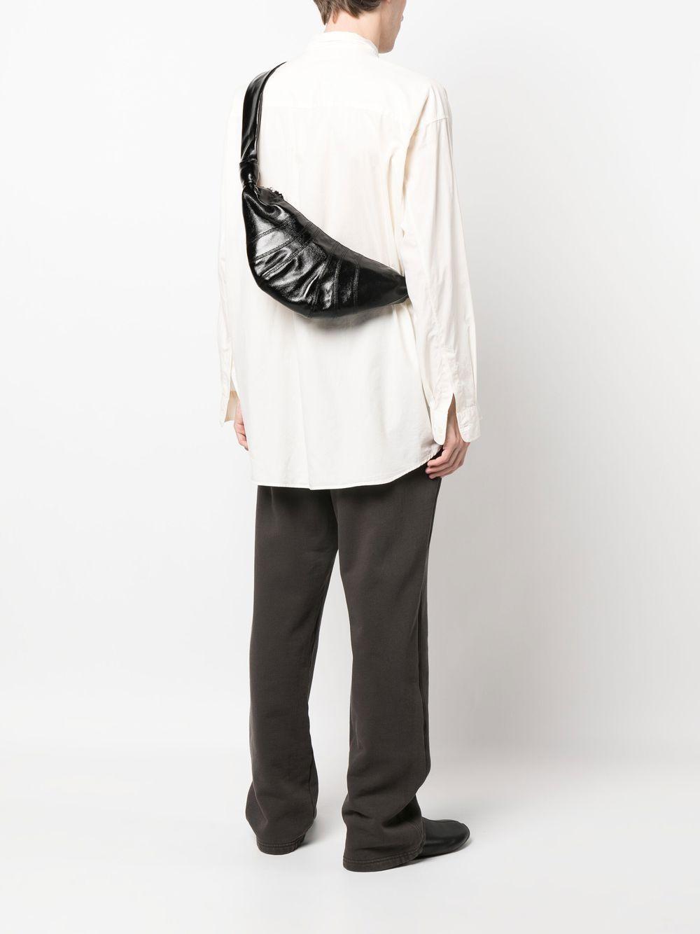 Croissant crossbody bag Product Image