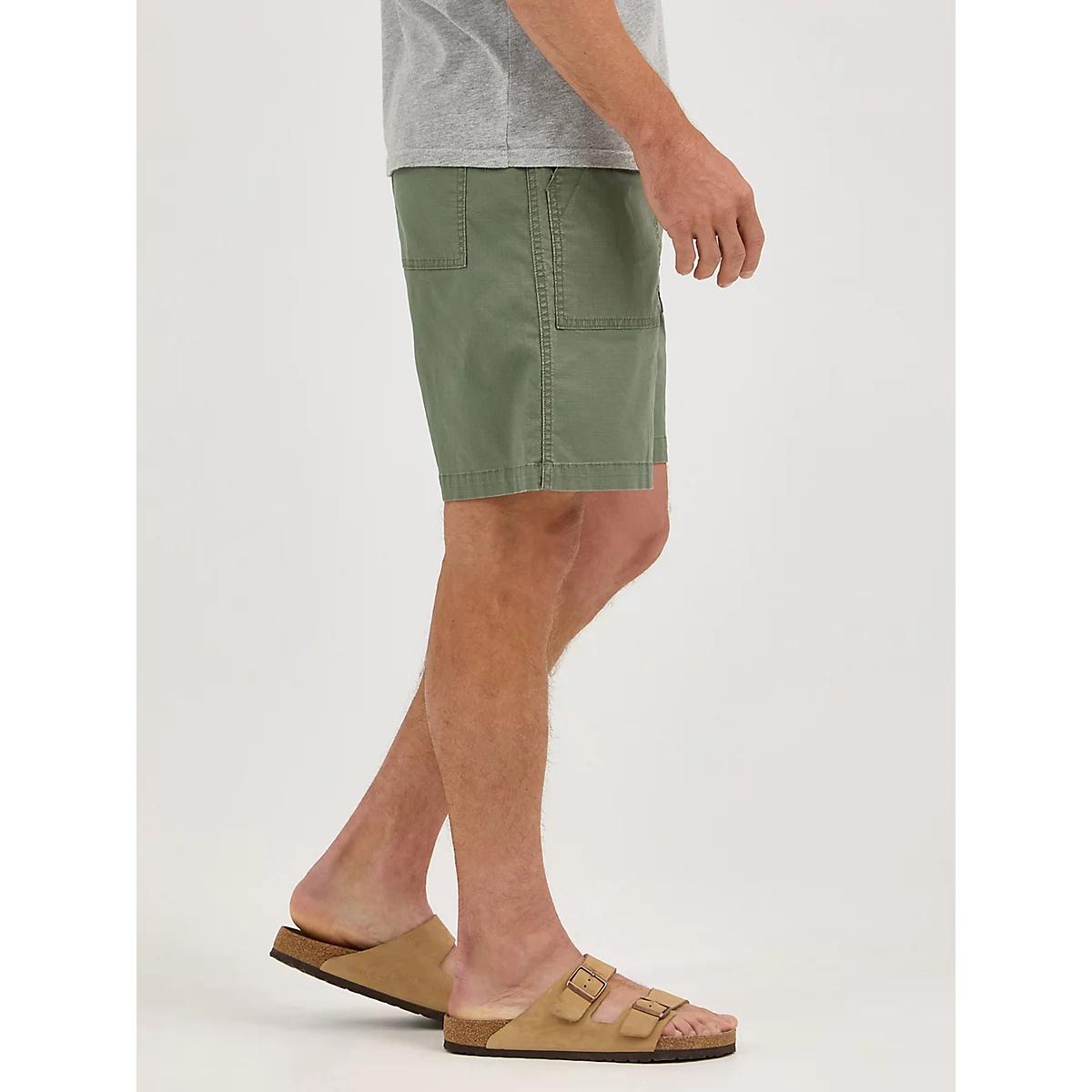 Men's Utility Pull On Short in Jungle Gray Product Image