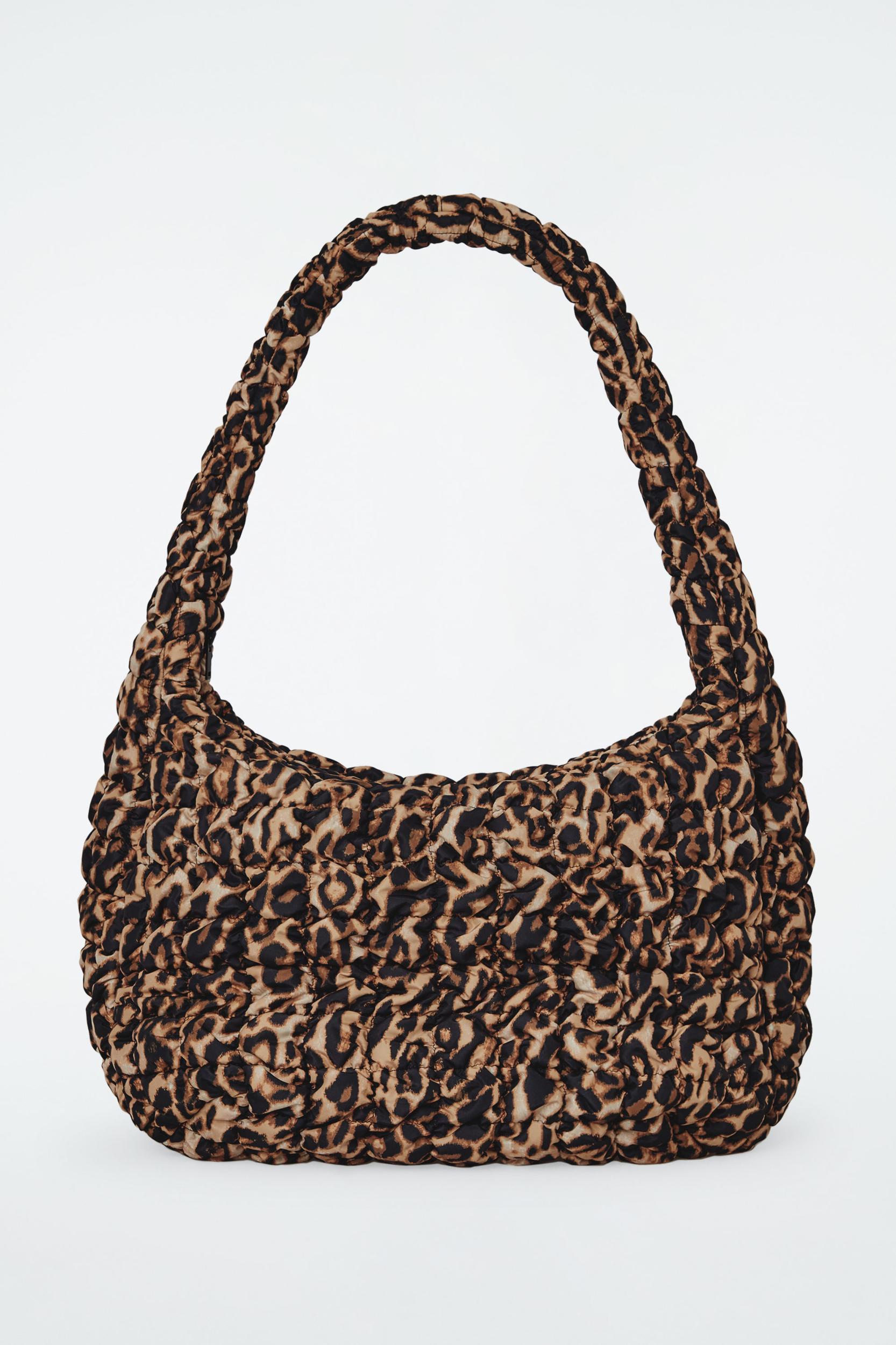 OVERSIZED QUILTED CROSSBODY BAG Product Image