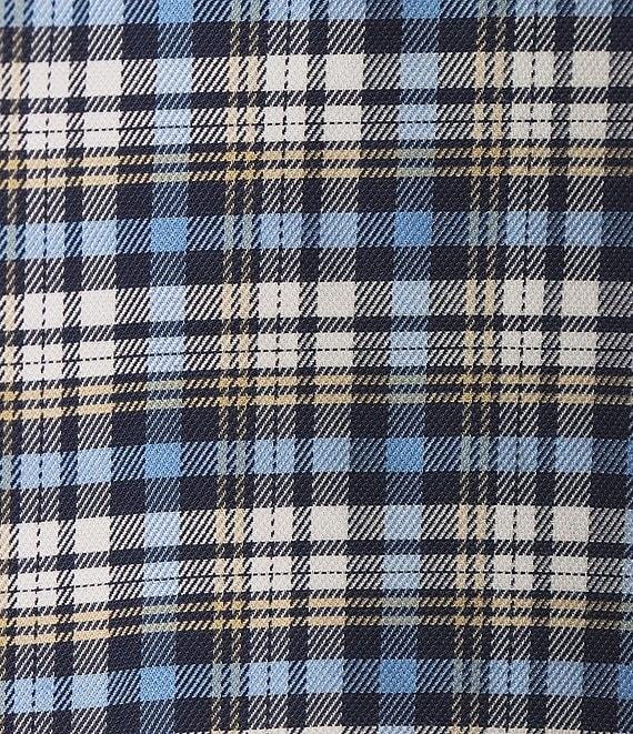 Roundtree & Yorke TravelSmart Easy Care Short Sleeve Medium Plaid Sport Shirt Product Image