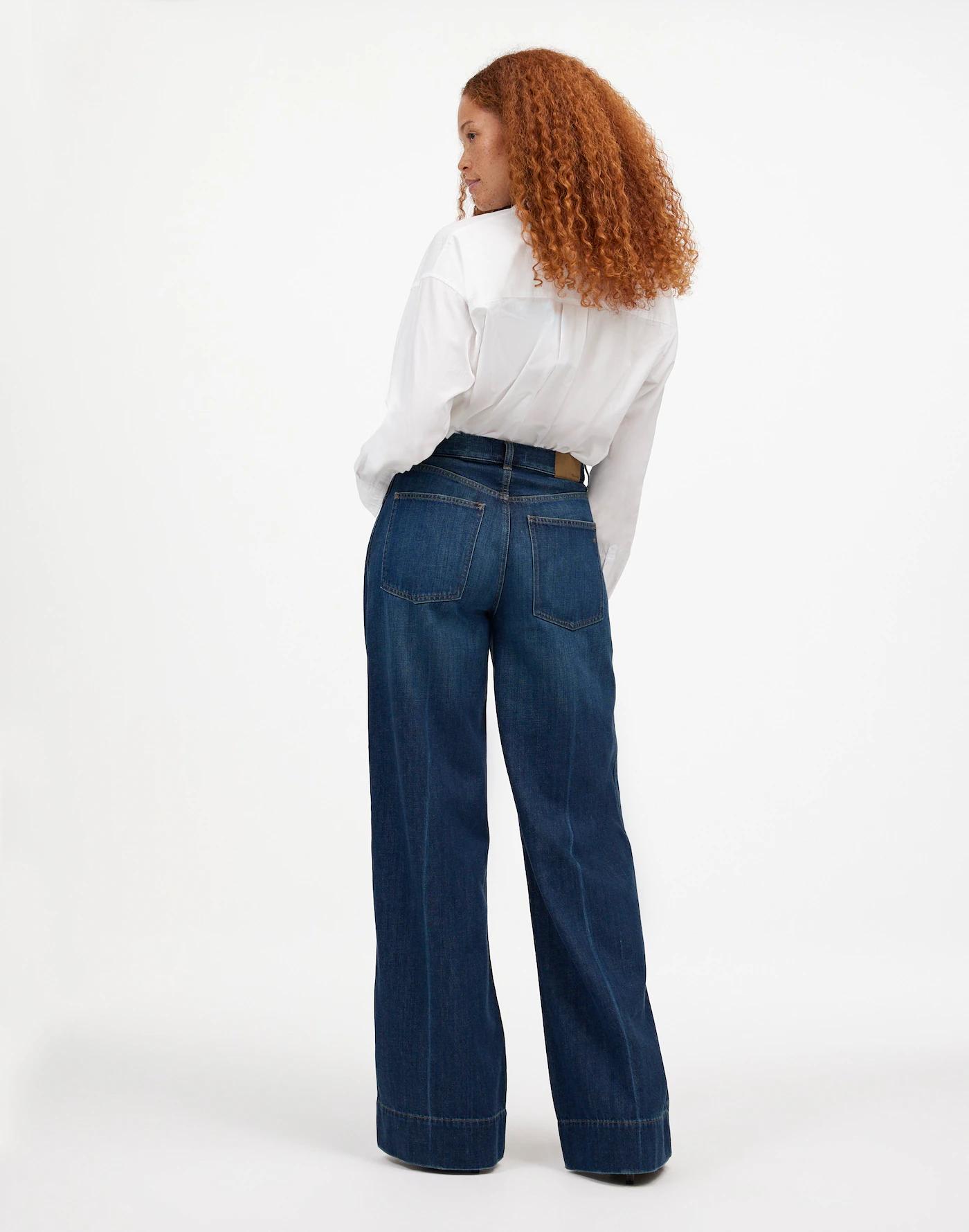 Curvy Superwide-Leg Jeans: Softdrape Denim Edition Product Image