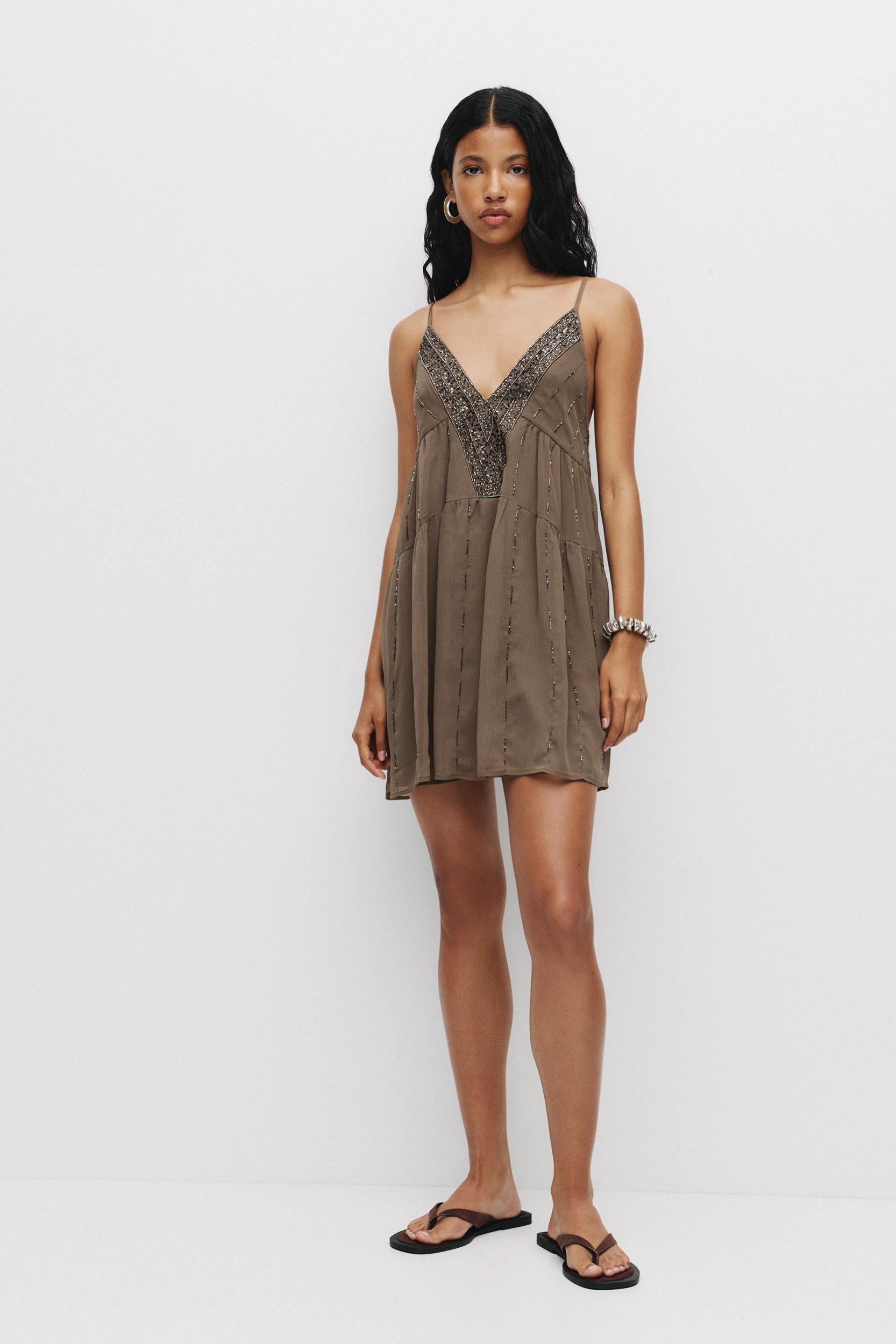 Short beaded dress Product Image