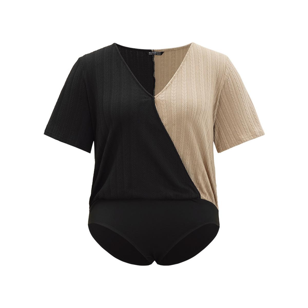 Plus Size Plain Textured Colorblock Contrast Patchwork Bodysuit Women Black Plain Contrast Bodysuits BloomChic 10/M Product Image