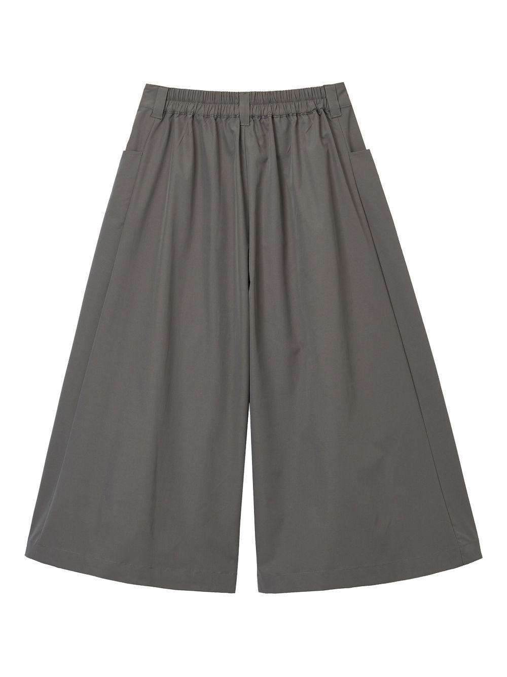 pleated trousers  Product Image