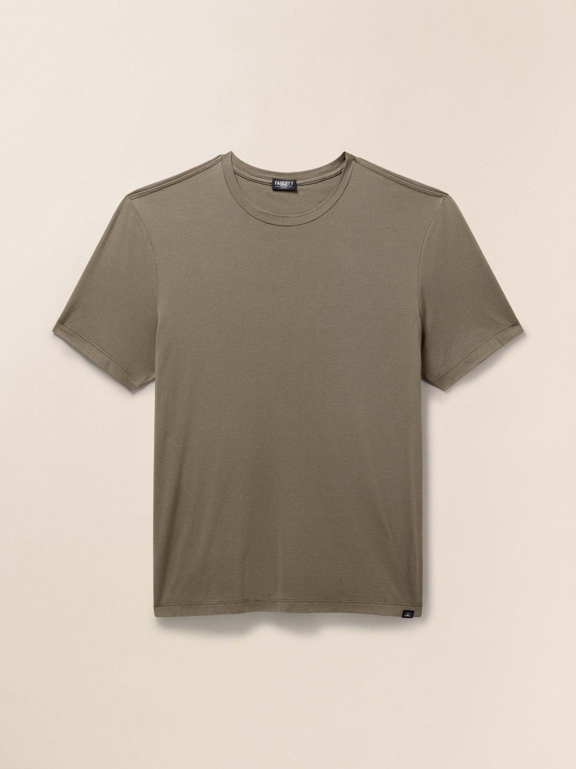 Short-Sleeve Movement™ T-Shirt - Olive Pine Feeder Male Product Image