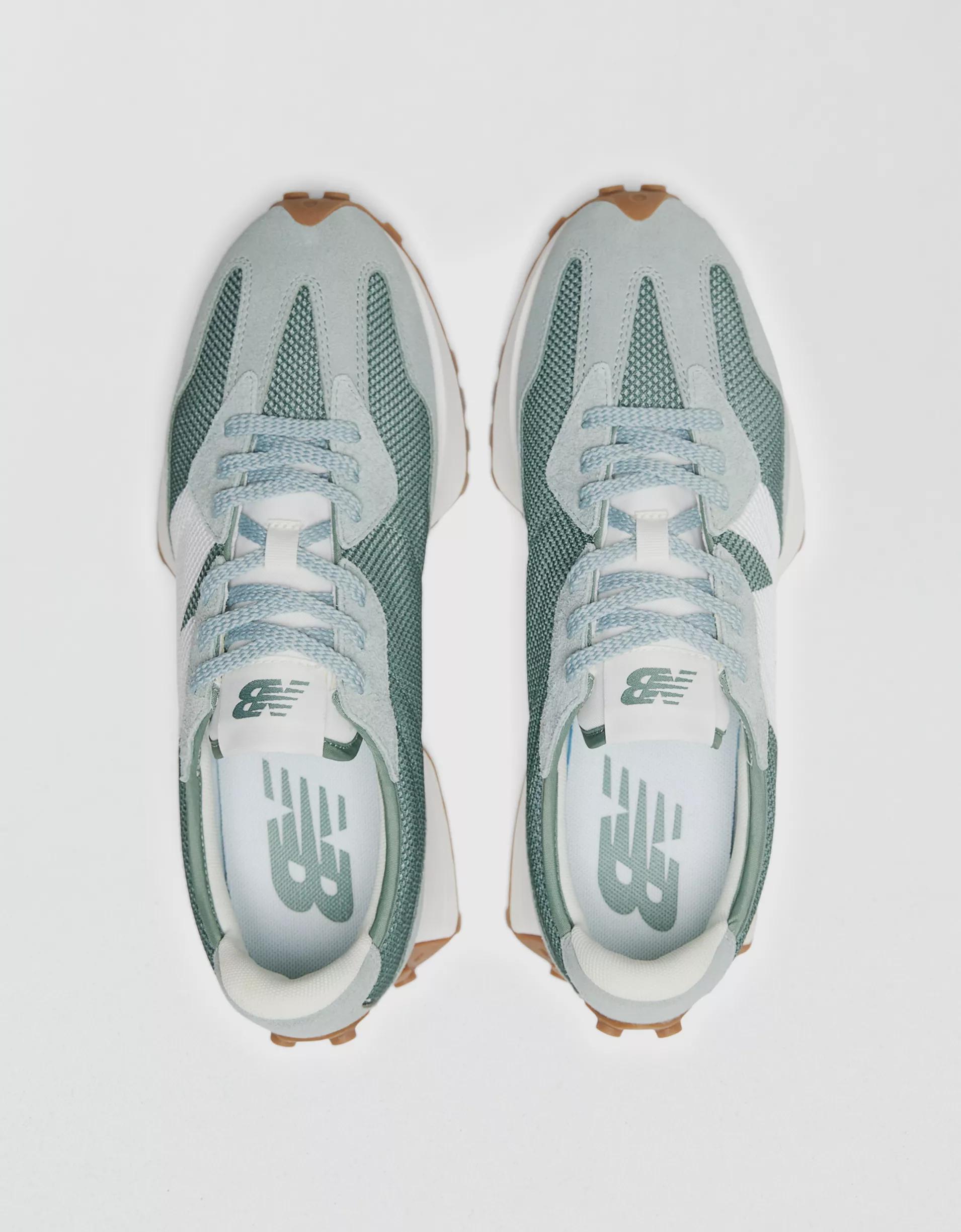 New Balance 327 Sneaker Product Image