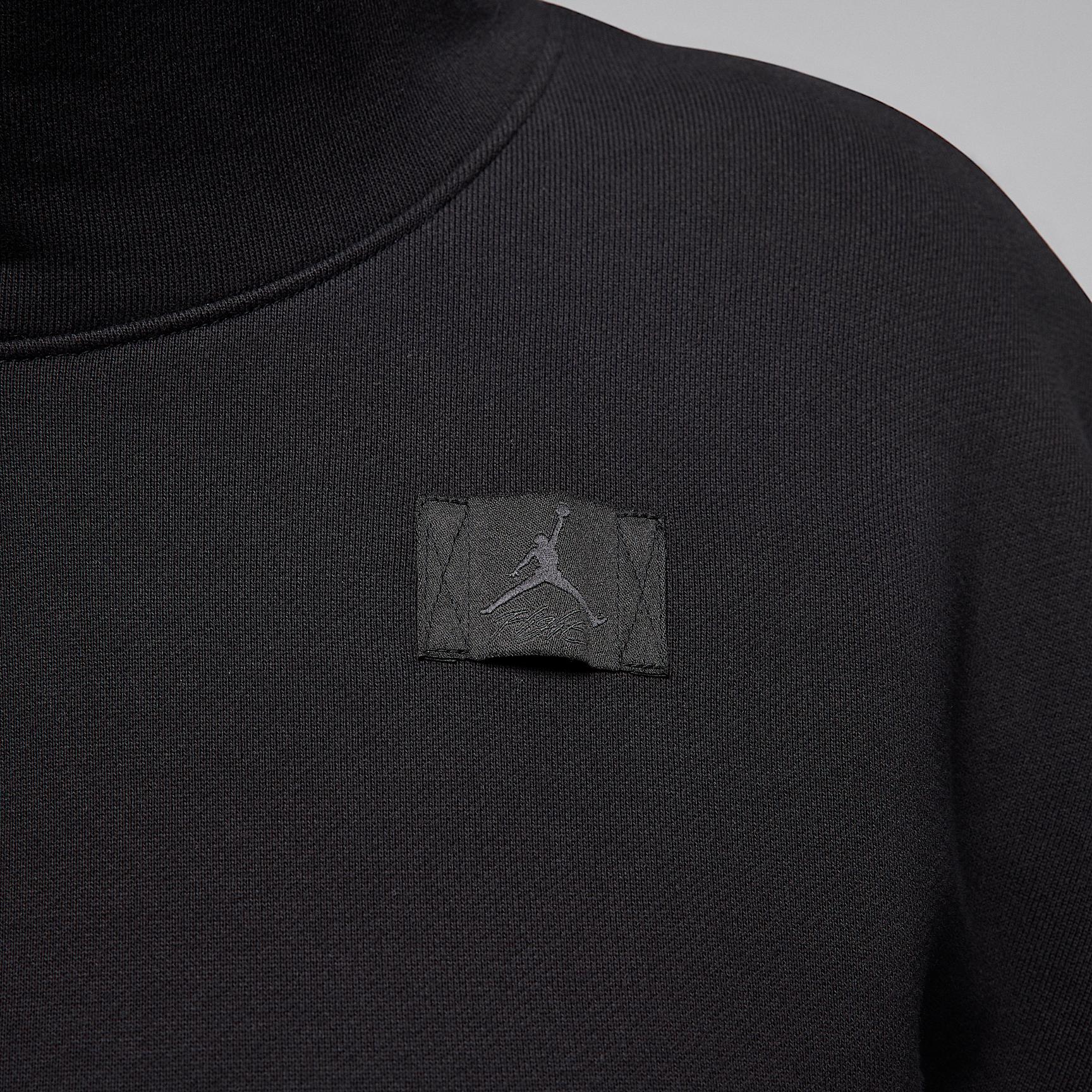 Womens Jordan Flight Fleece Satin-Lined Pullover Hoodie (Plus Size) | FV7052-010 Product Image