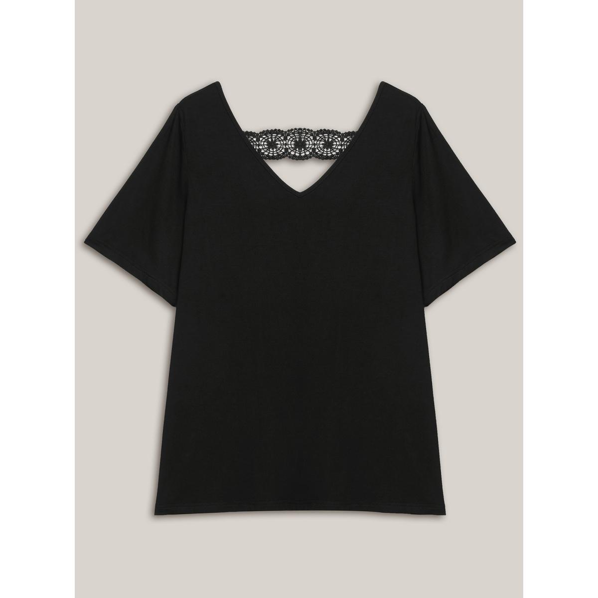 Plus Size Back Lace Cut-Out V-Neck T-Shirt Black Women Romantic Patchwork V-neck Elegant T-shirts BloomChic 12/L Product Image