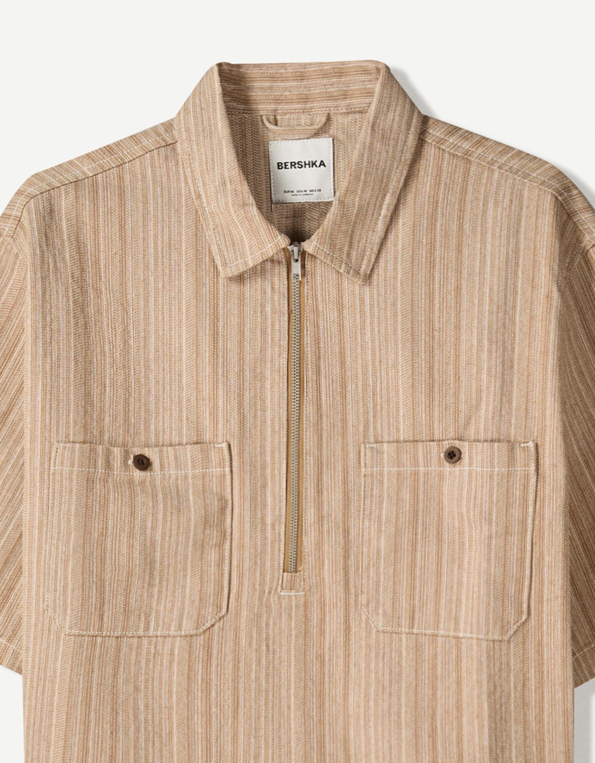 Striped short sleeve denim shirt Product Image