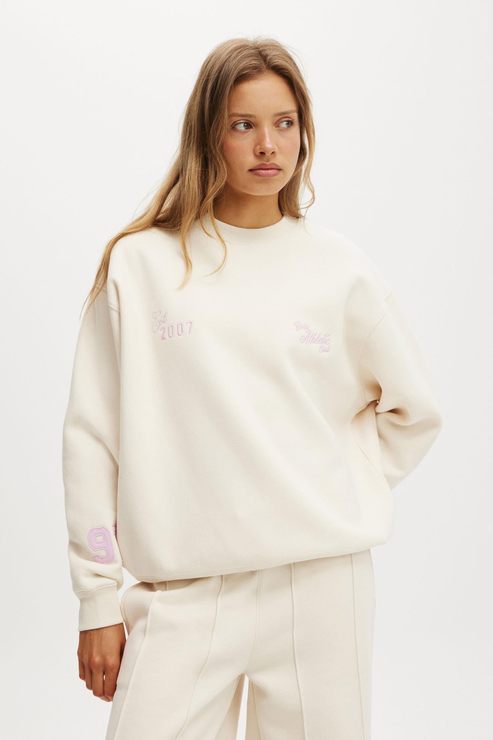 Plush Graphic Crew Sweatshirt Product Image