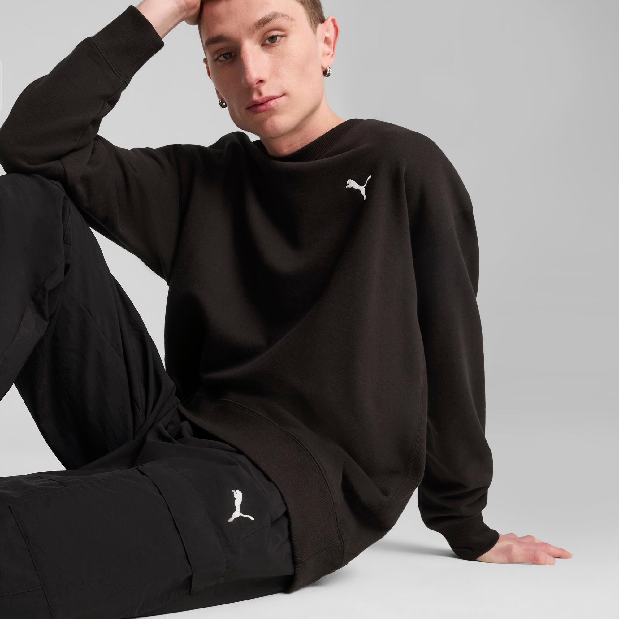 WARDROBE ESSENTIALS Men's Relaxed Cargo Pants Product Image