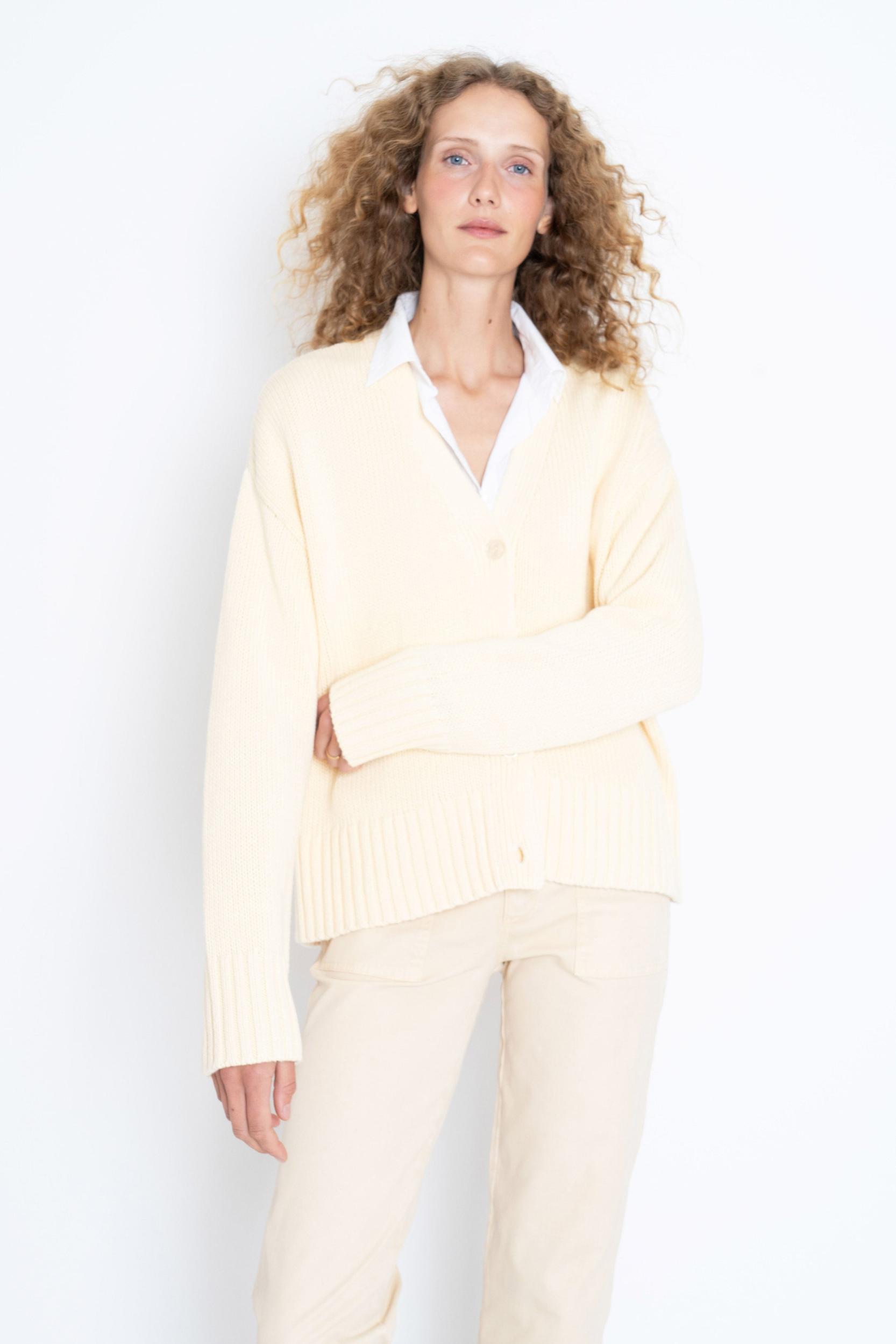 The Cotton Raffa - Extra Creamy Female Product Image