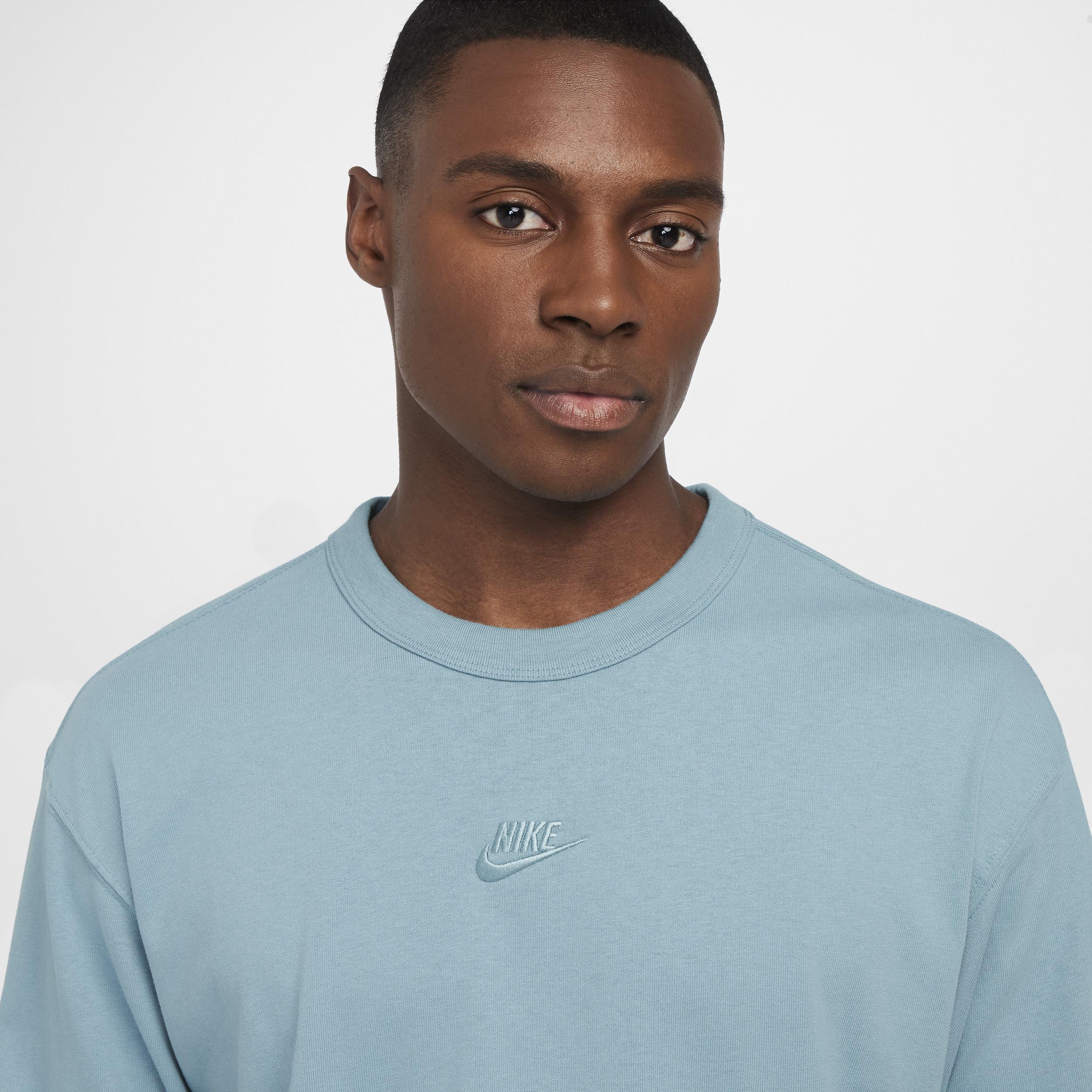 Mens Nike Sportswear Premium Essentials Long-Sleeve T-Shirt Product Image