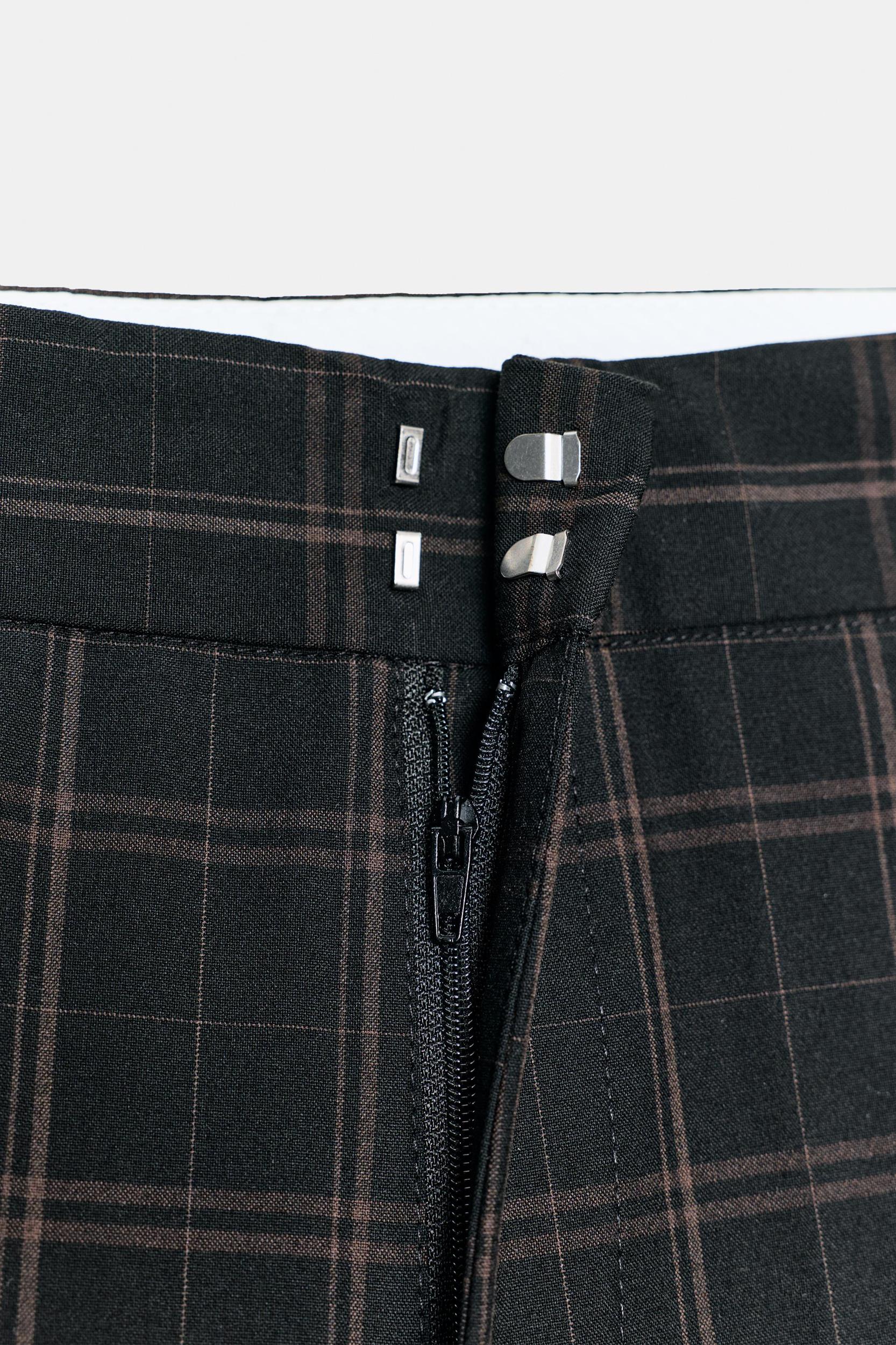 HIGH-WAISTED PLAID PANTS Product Image