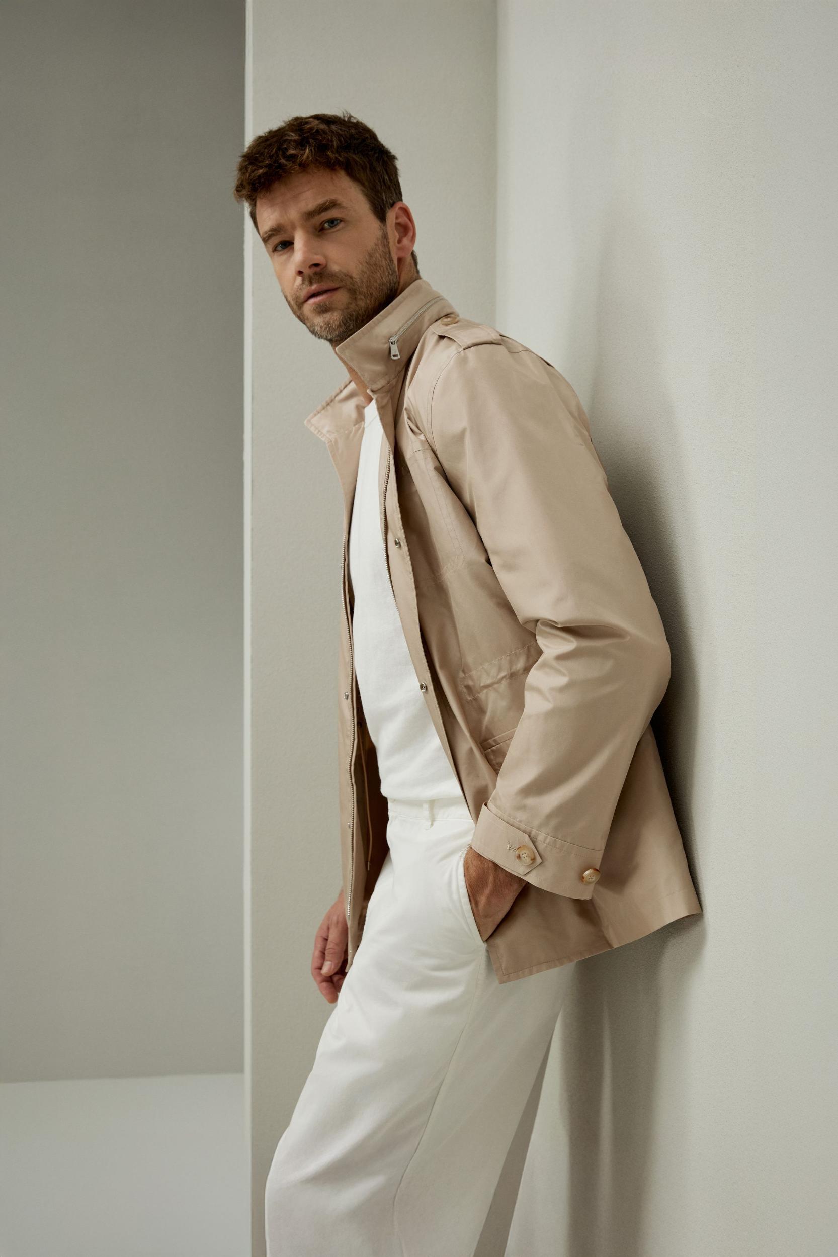 Water-Resistant Modern Utility Men Jacket Product Image