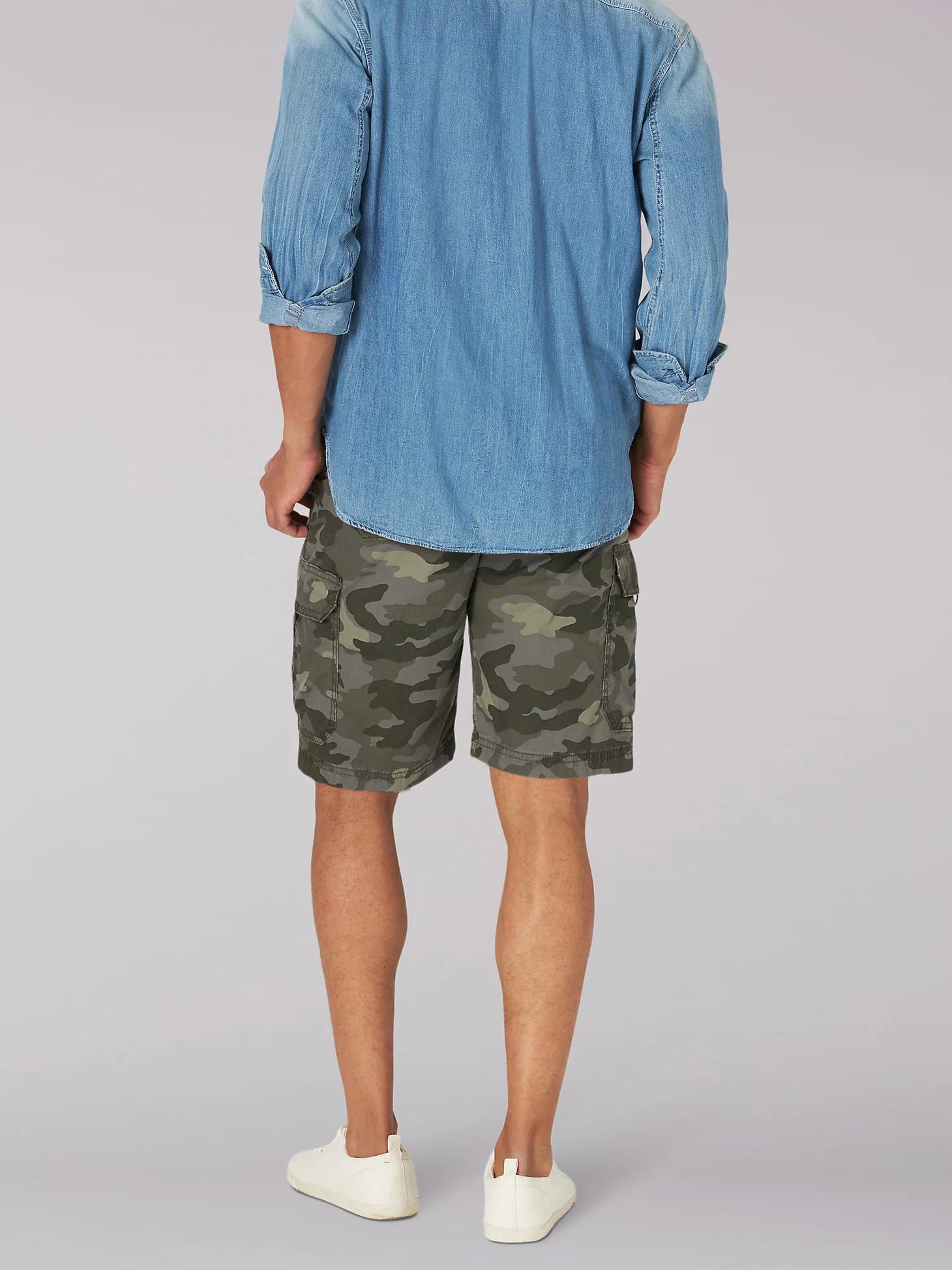 Men's Extreme Motion Crossroad Cargo Short | Men's Shorts | Lee® Product Image