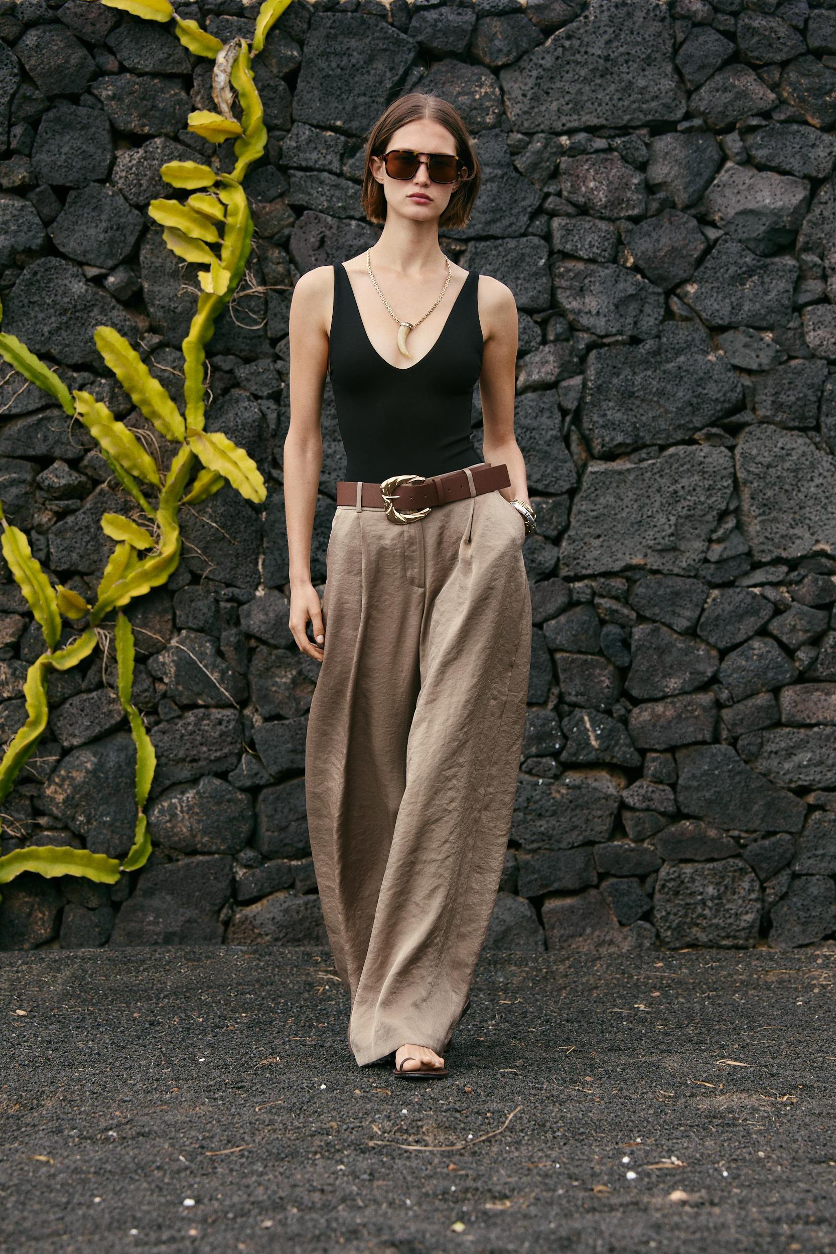 BELTED SATIN WIDE LEG PANTS Product Image