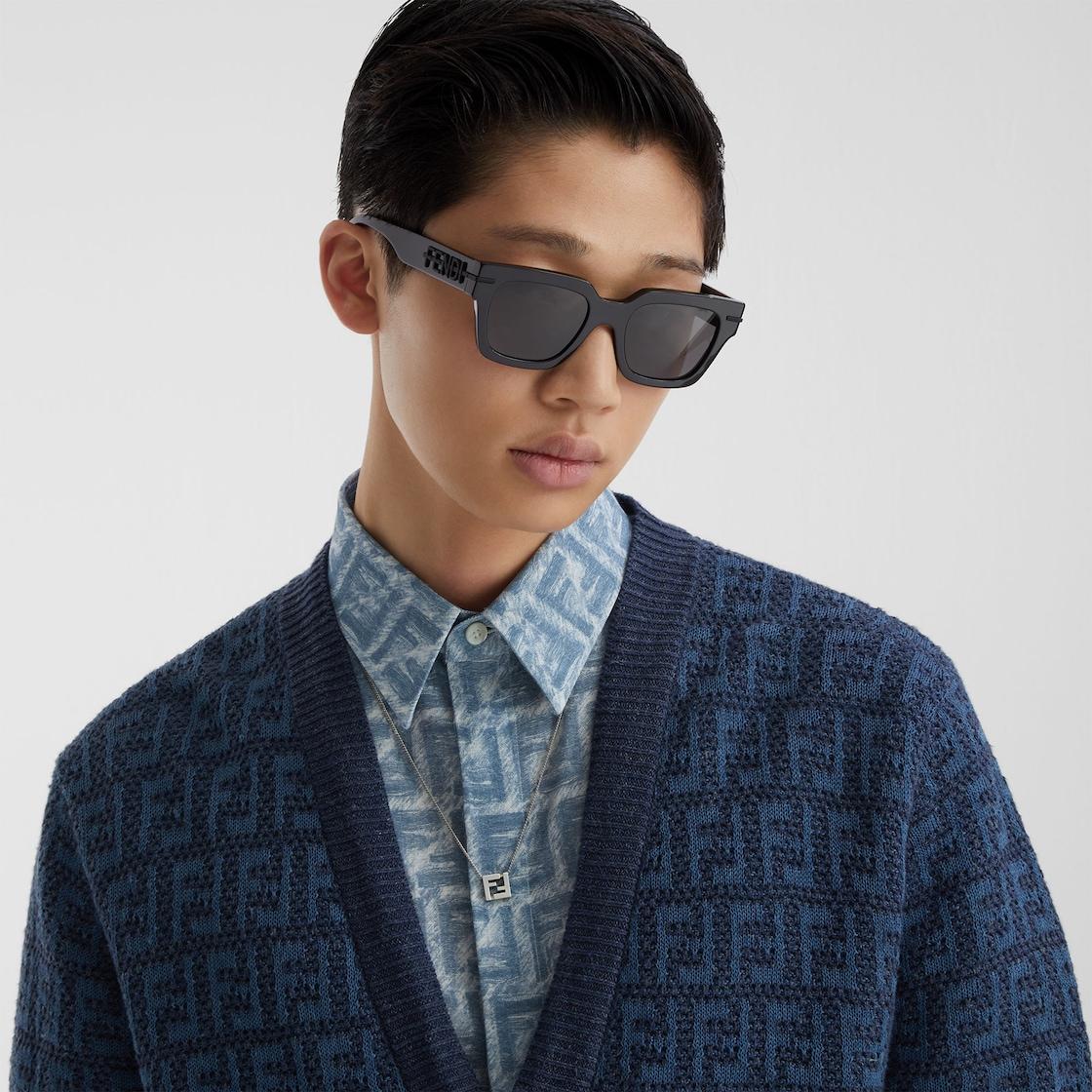 FendigraphyBlack acetate sunglasses Product Image