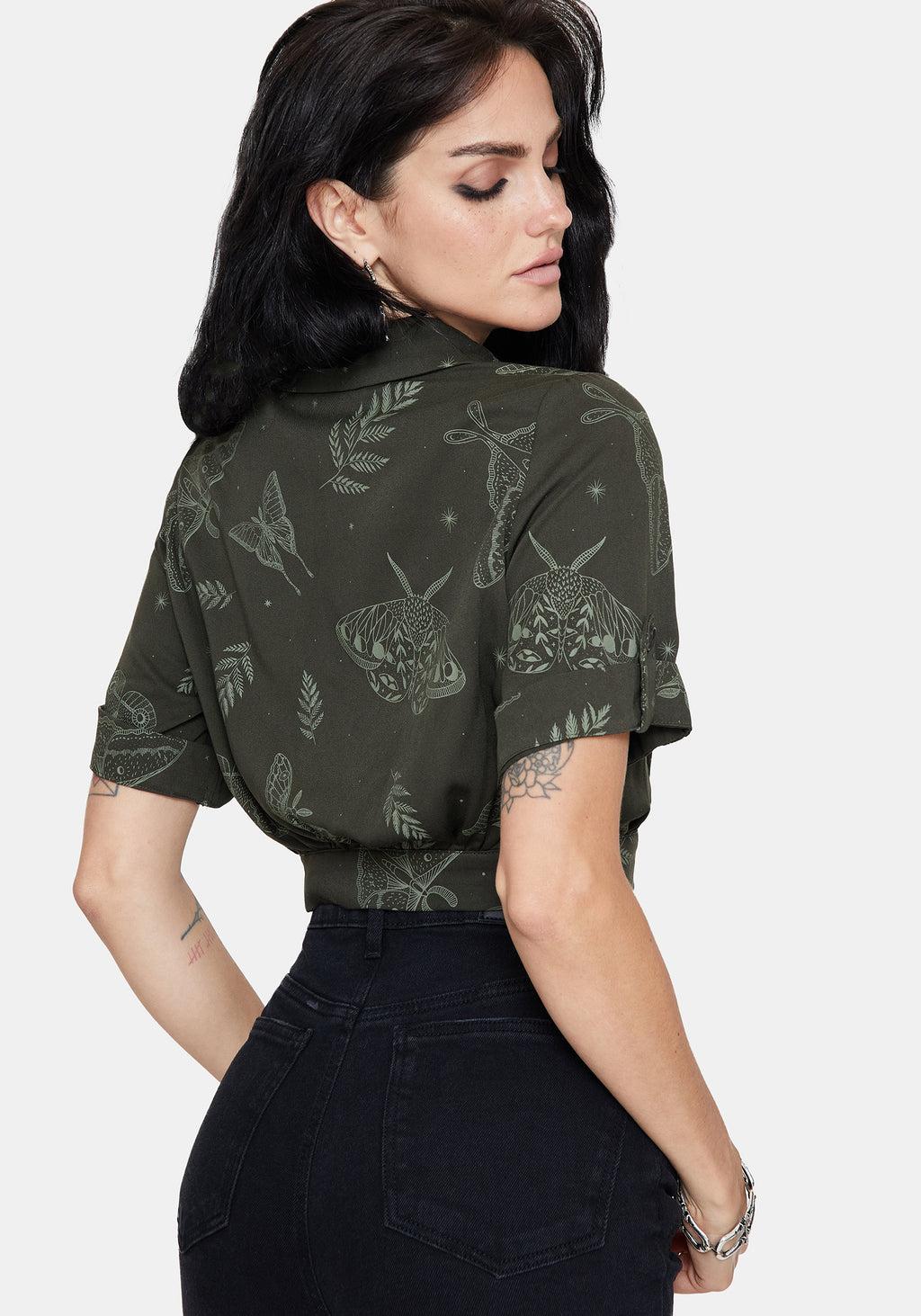 Callopistria Moth Print Short Sleeve Crop Shirt - Green Product Image