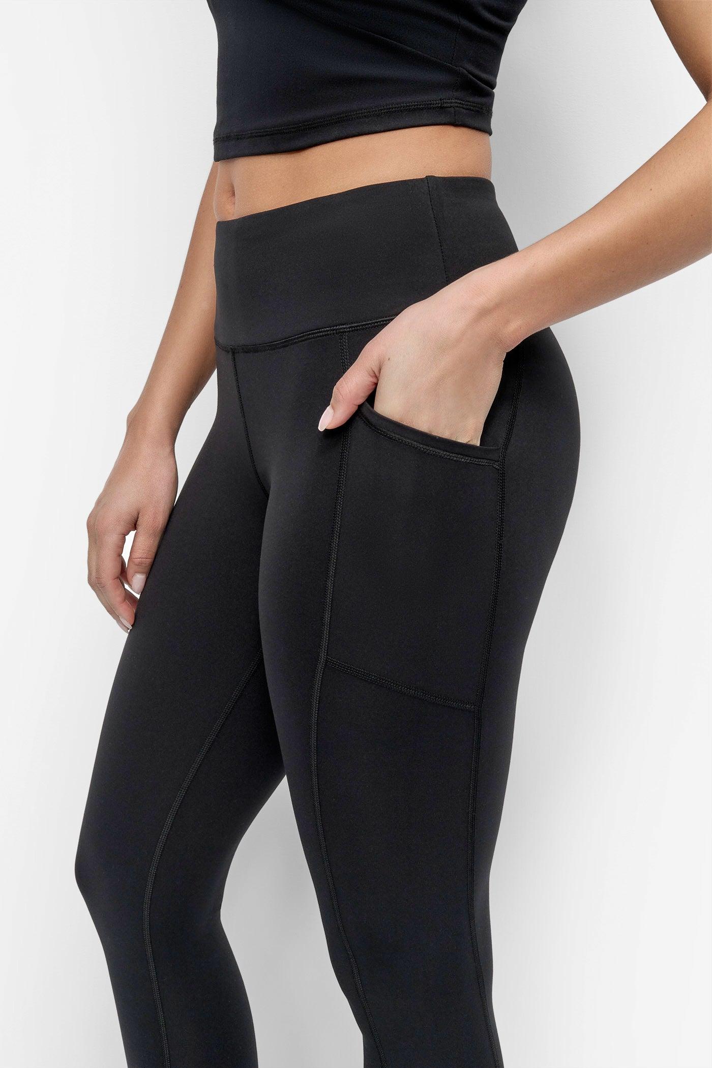 LOGO-EMBELLISHED 7/8-LENGTH LEGGING Product Image