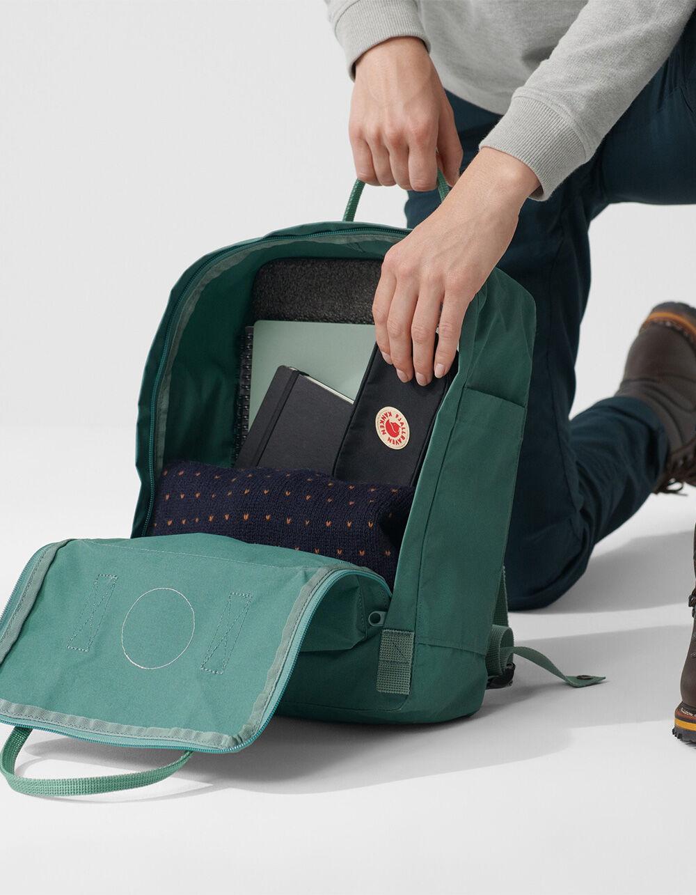 FJALLRAVEN Kånken Backpack - OX RED Product Image