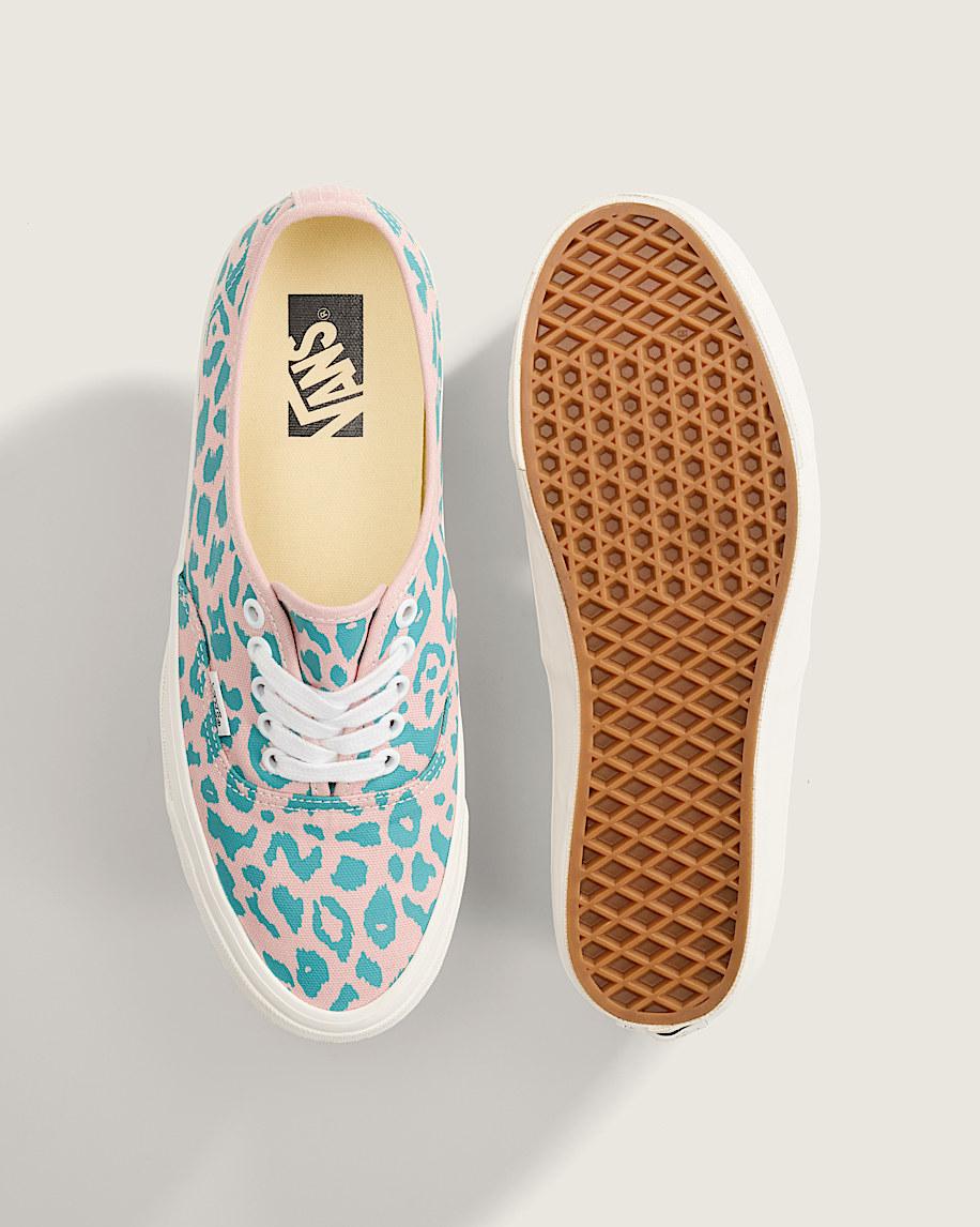 Premium Authentic Shoe in Cheetah Sepia Rose Pink / Blue| Vans US Product Image
