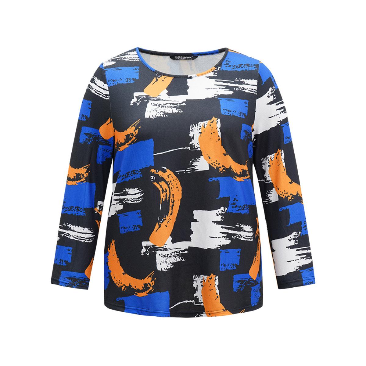 Plus Size Brush Print Contrast Round Neck T-shirt Black Women Elegant Contrast Colorblock Round Neck Dailywear T-shirts BloomChic 30/6X Product Image