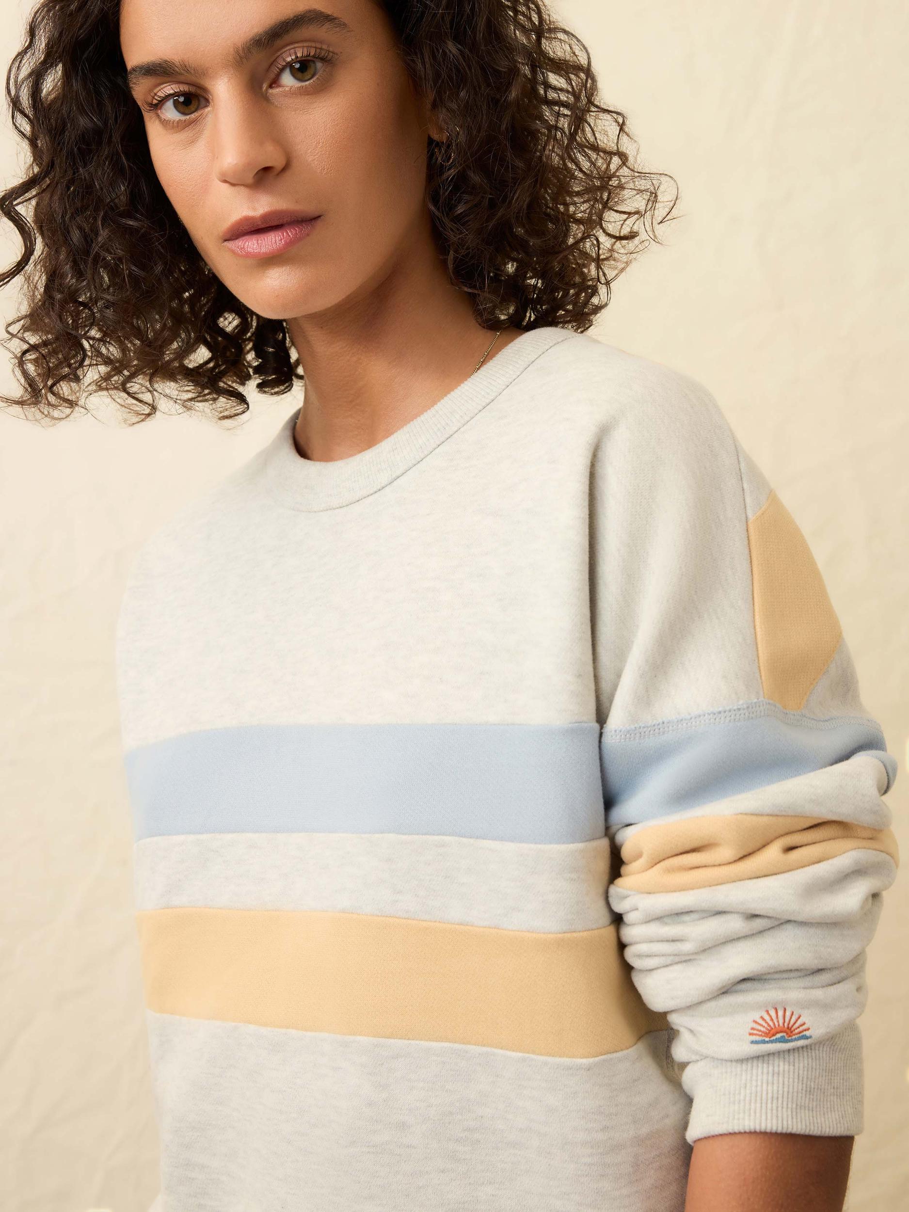 High Standard Fleece Crew - Sunset Bay Female Product Image