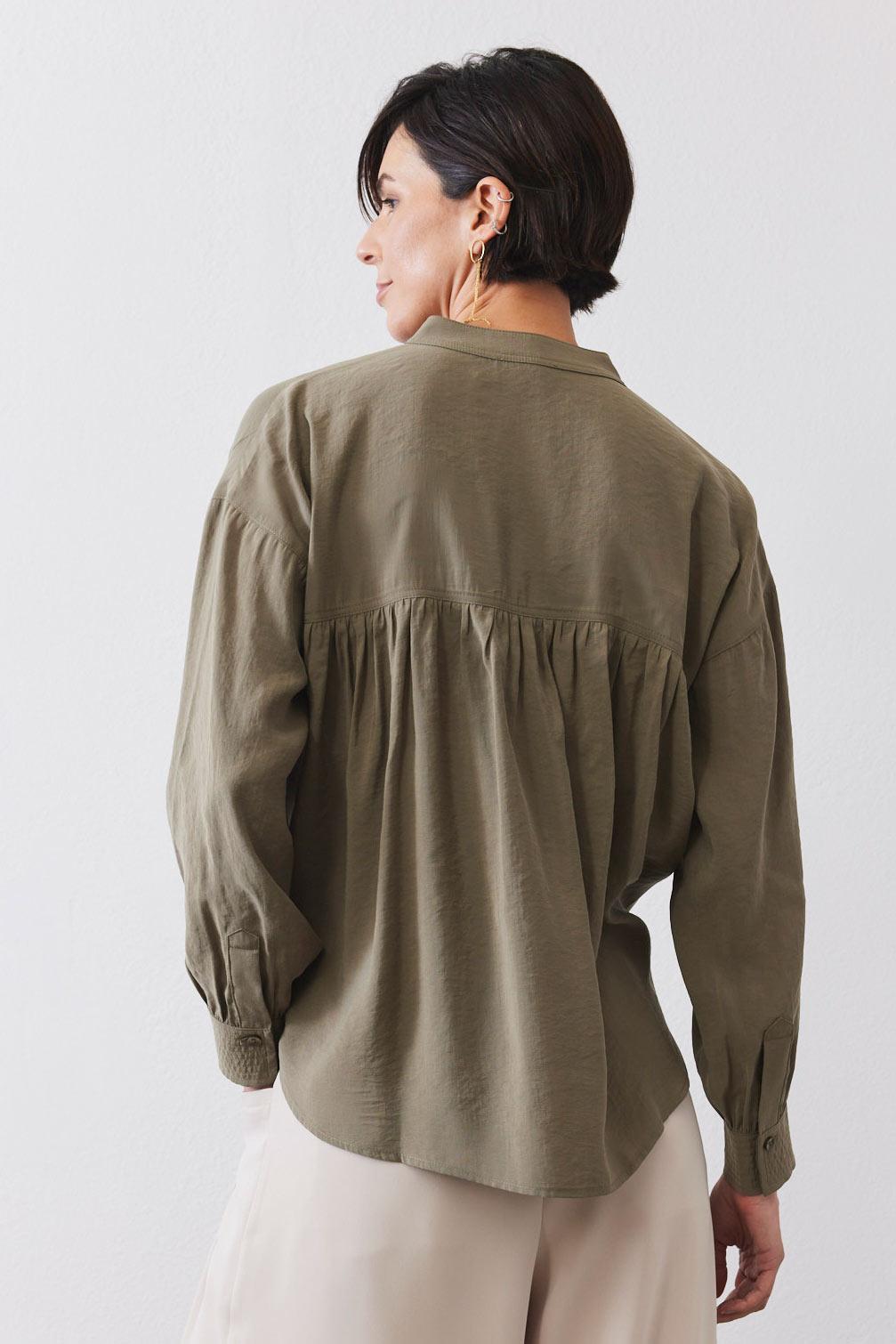 Not Too Loose Light Poplin Blouse Product Image