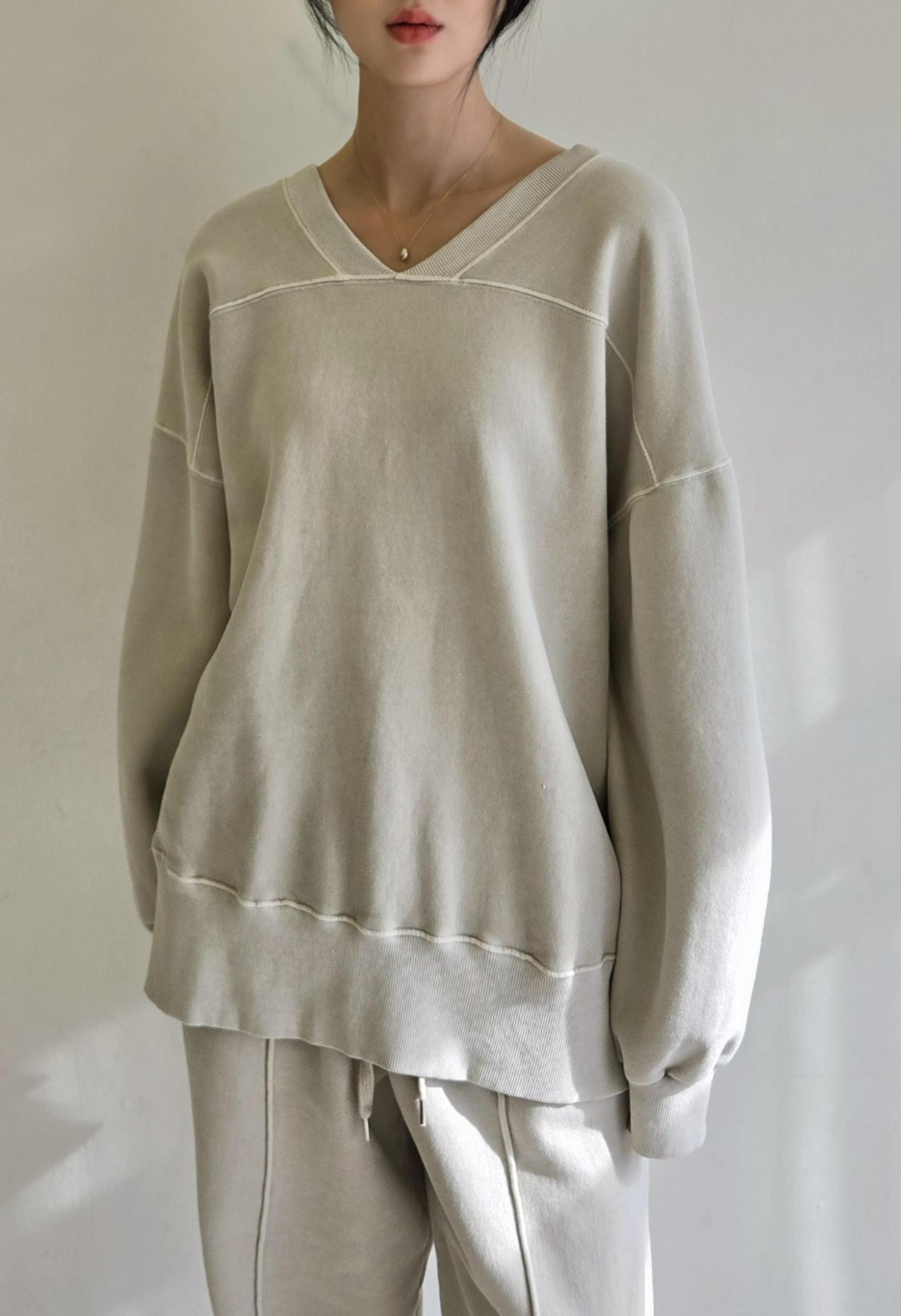 Brandy Sweatshirt Product Image