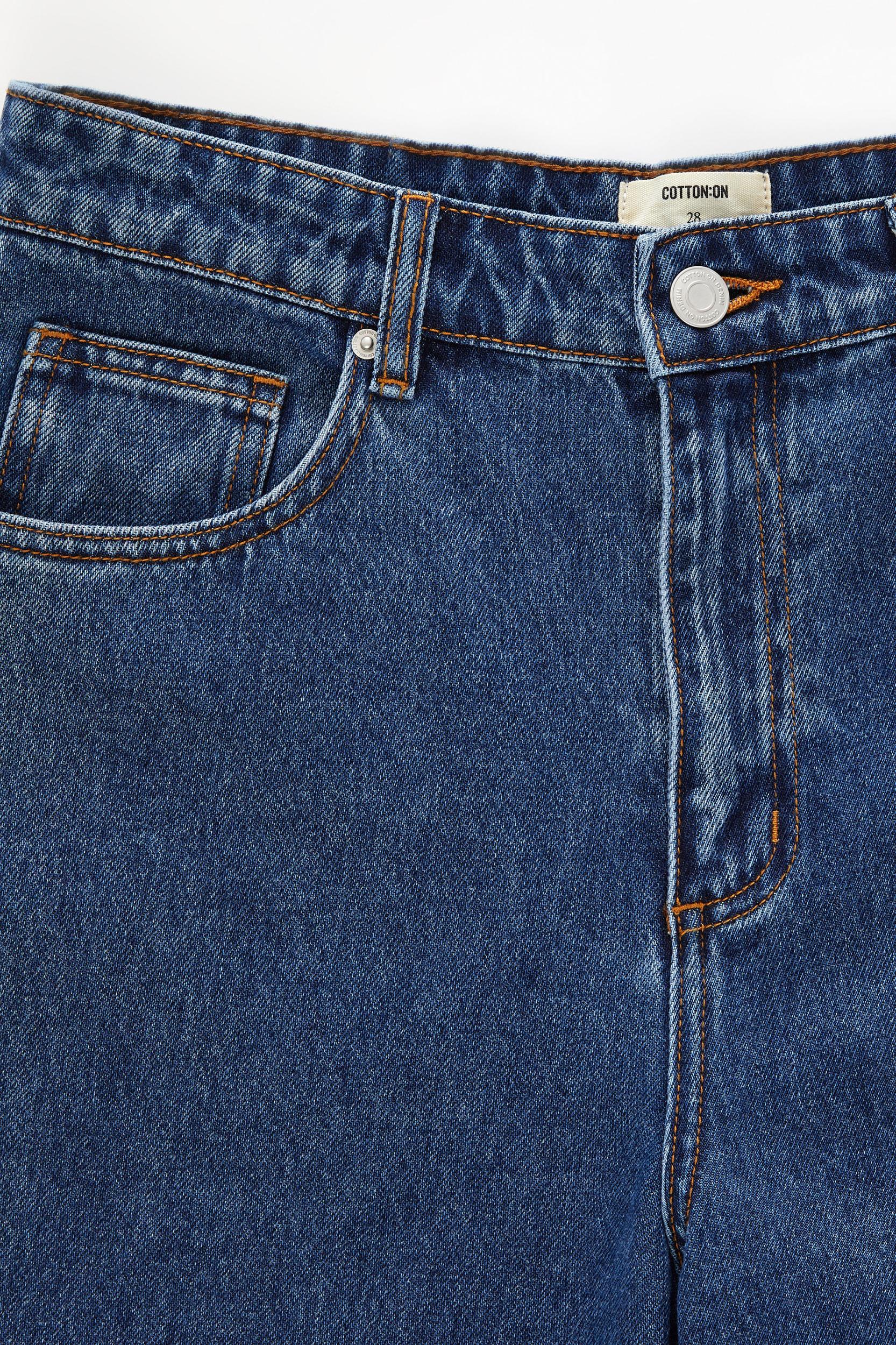 91 Baggy Denim Jort Product Image