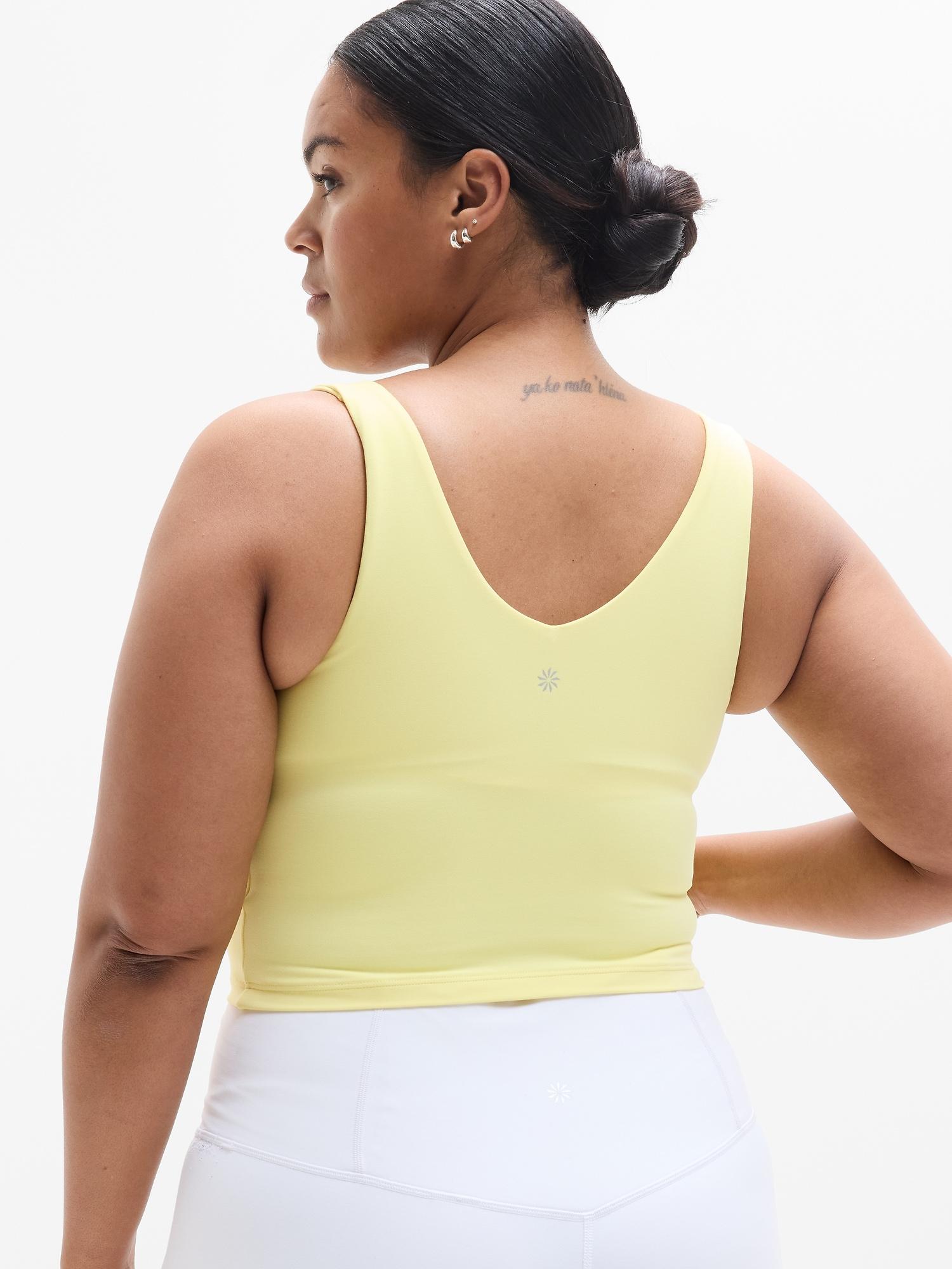 Transcend V-Neck Crop Sports Bra D-DD Product Image