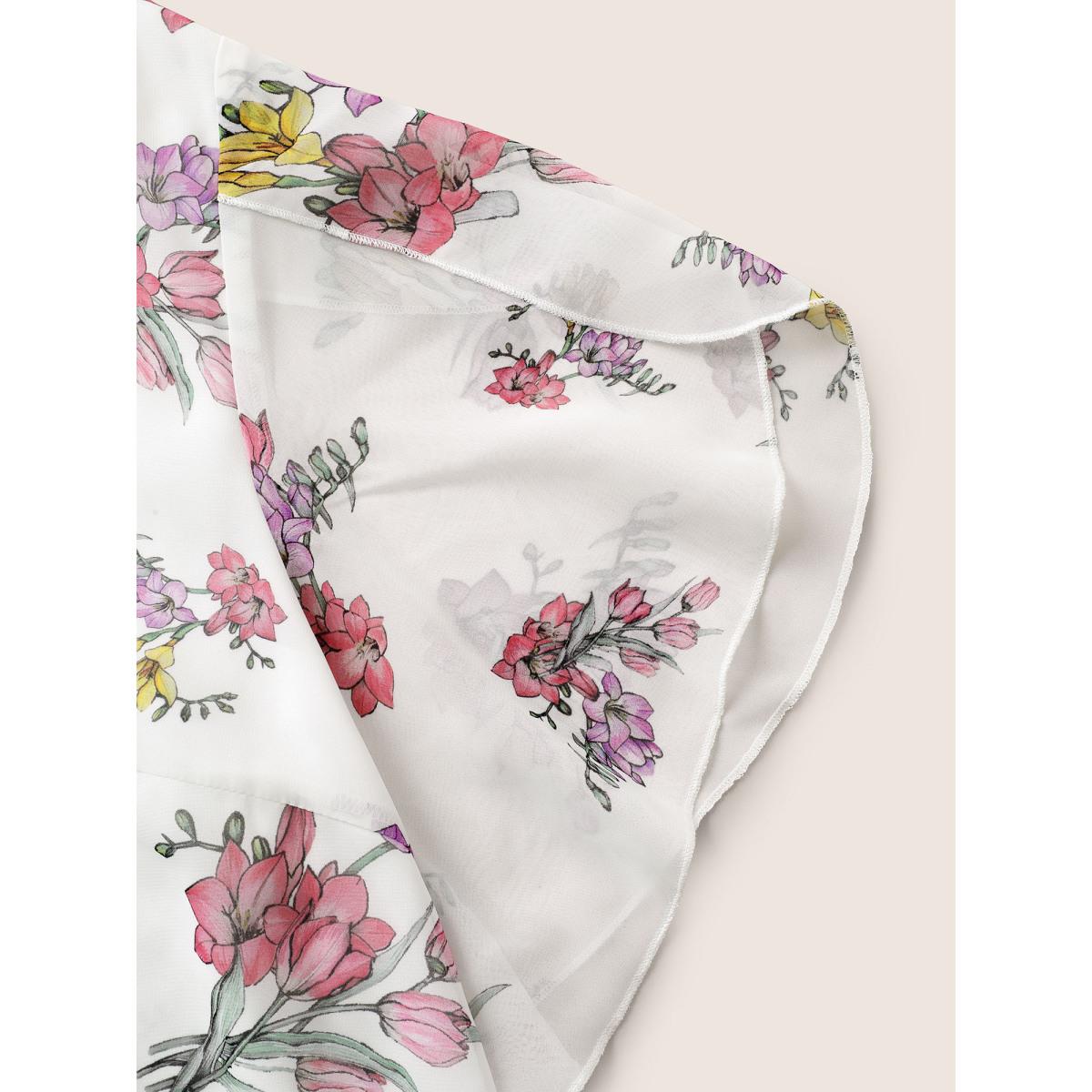 Plus Size White Floral Notched Mesh Petal Sleeve Blouse Women Elegant Everyday Blouses BloomChic 22-24/3X Product Image