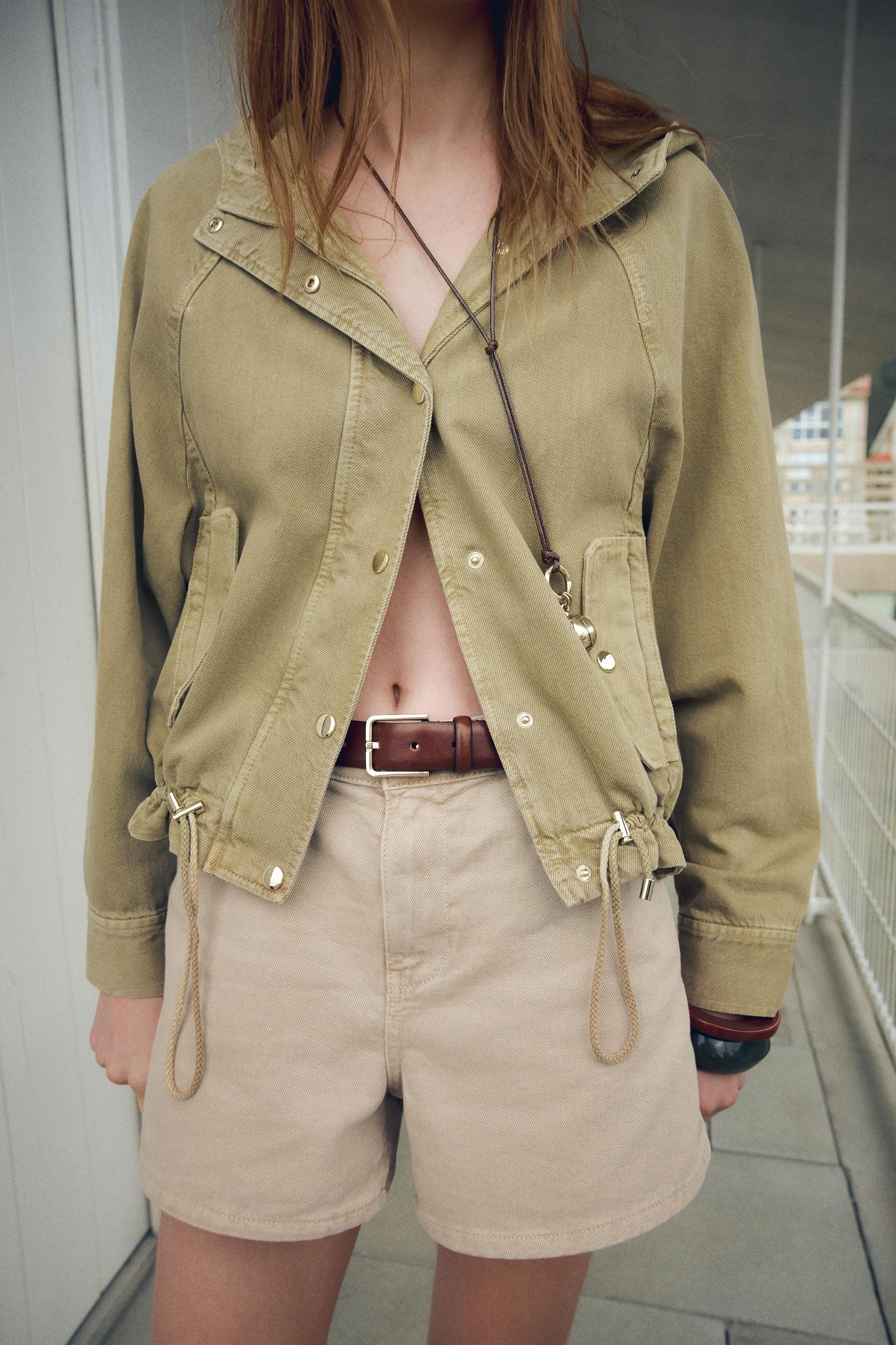 MOM FIT SHORTS Z1975 Product Image