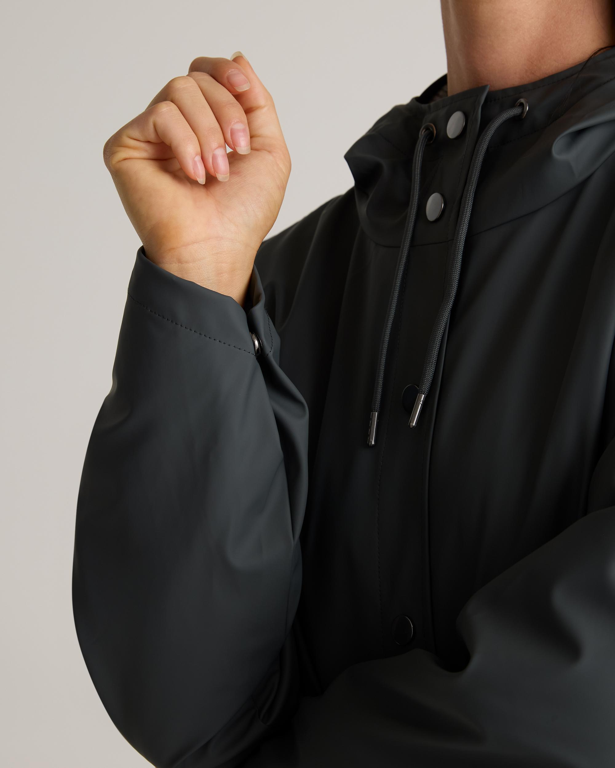 Quince | Women's Waterproof Rubberized Rain Jacket Size XL, Recycled Polyester Product Image