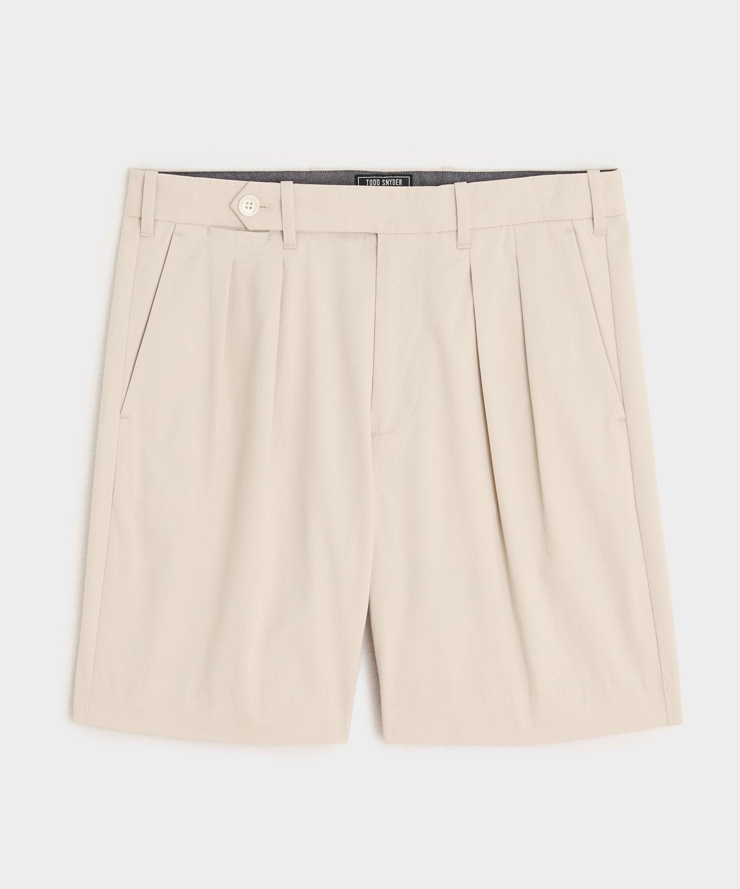 7" Pleated Tab Short Product Image