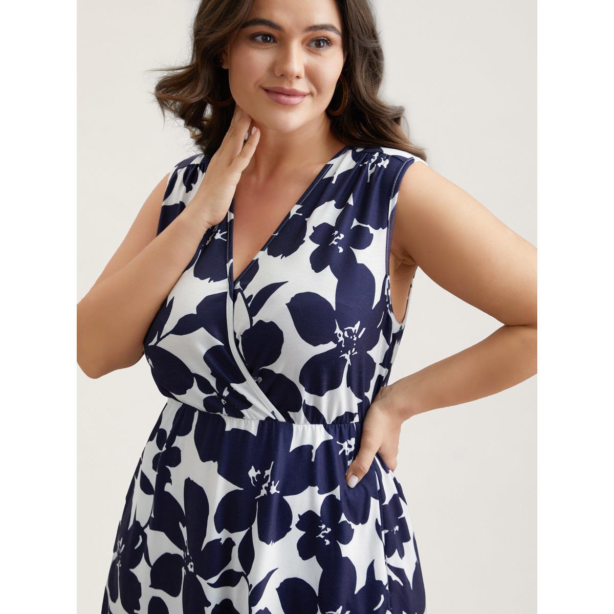 Plus Size Floral Print Surplice Neck Midi Dress Navy Women Casual Gathered Knit Dresses Bloomchic 18-20/2X Product Image