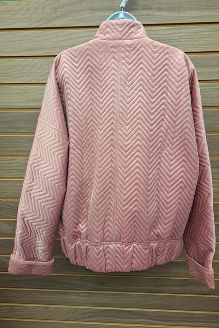 Pink Jacket With Zip Zigzag Elastic Bottom Product Image