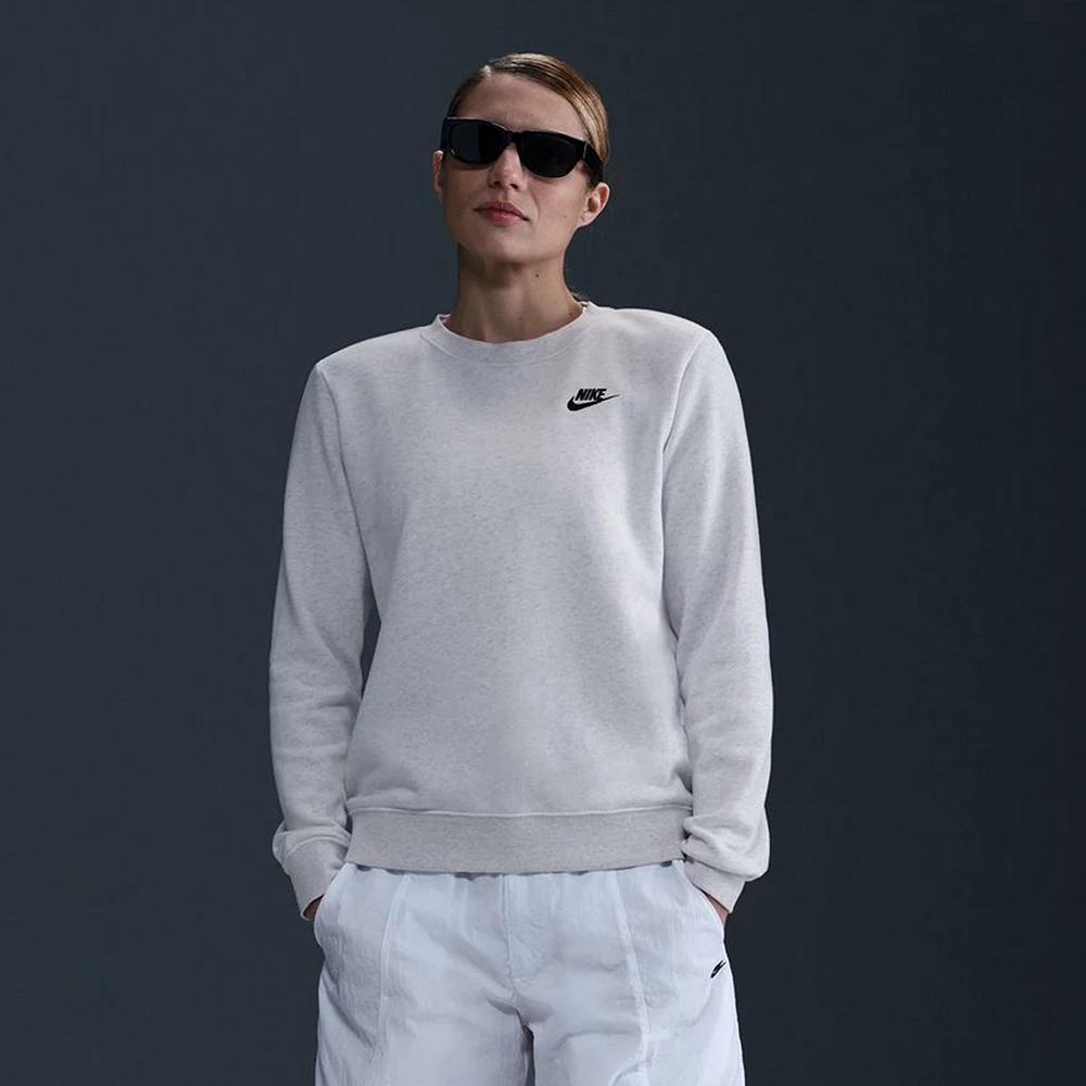 Women's Nike Sportswear Club Embroidered Logo Fleece Crewneck Sweatshirt,  Product Image