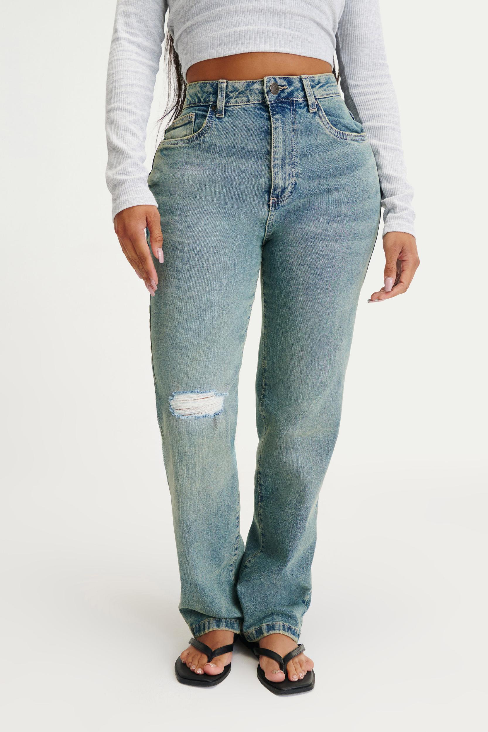 Curvy Stretch Straight Jean Product Image