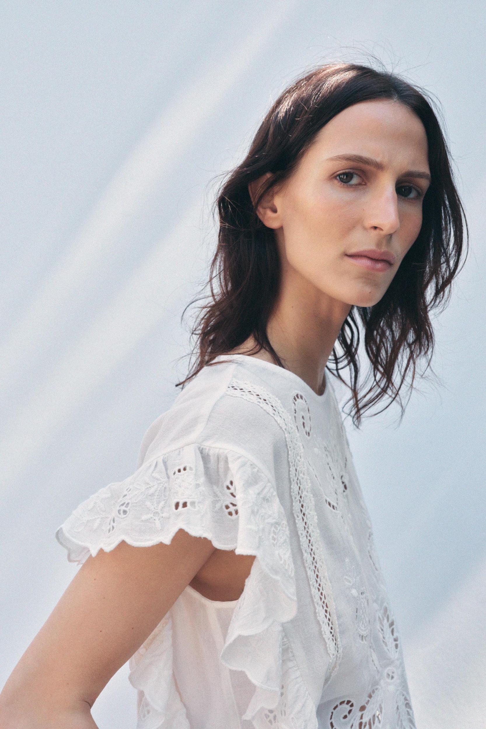 EMBROIDERED ROMANTIC BLOUSE ZW COLLECTION Product Image