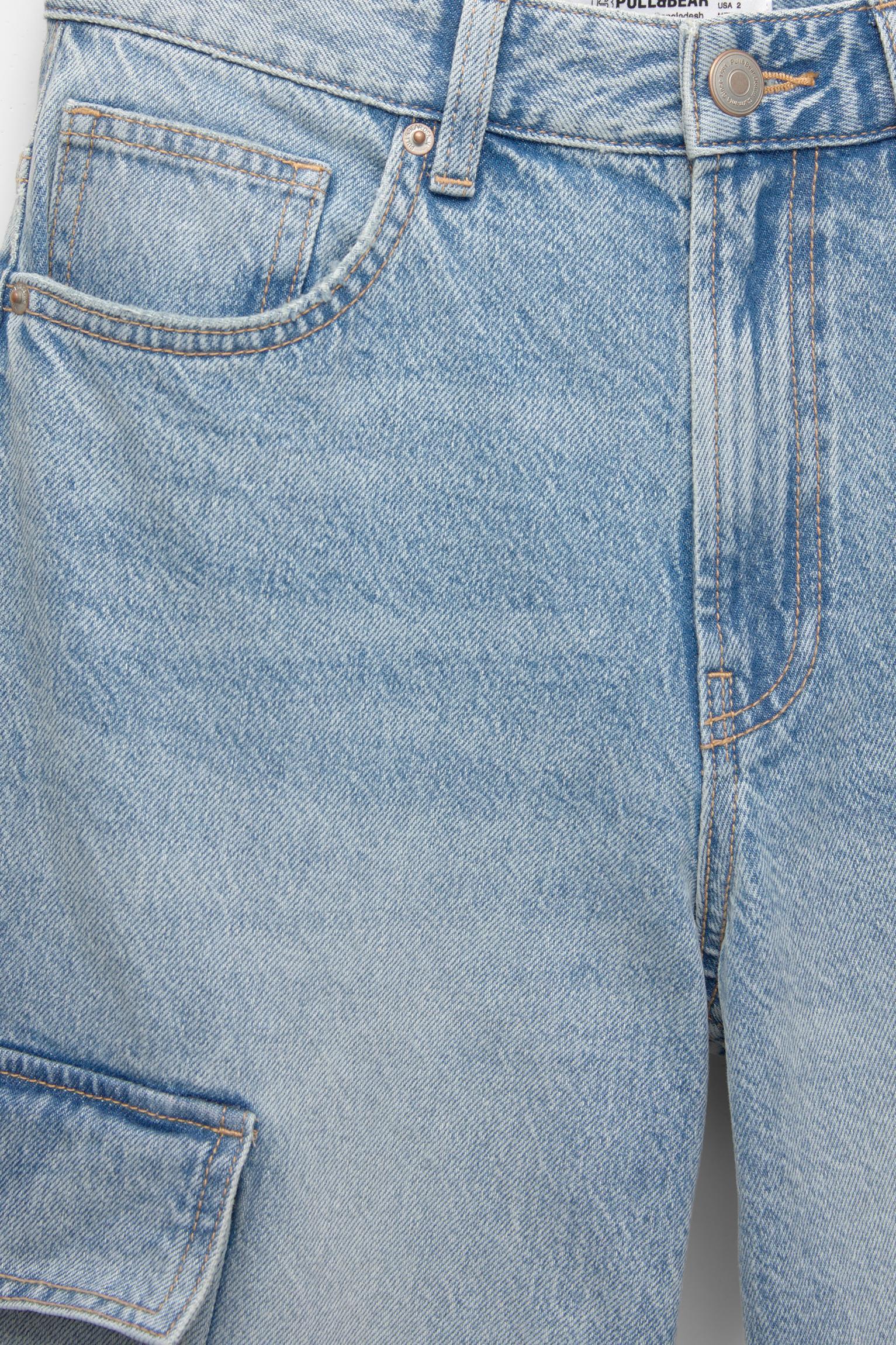 Denim cargo Bermuda shorts Product Image