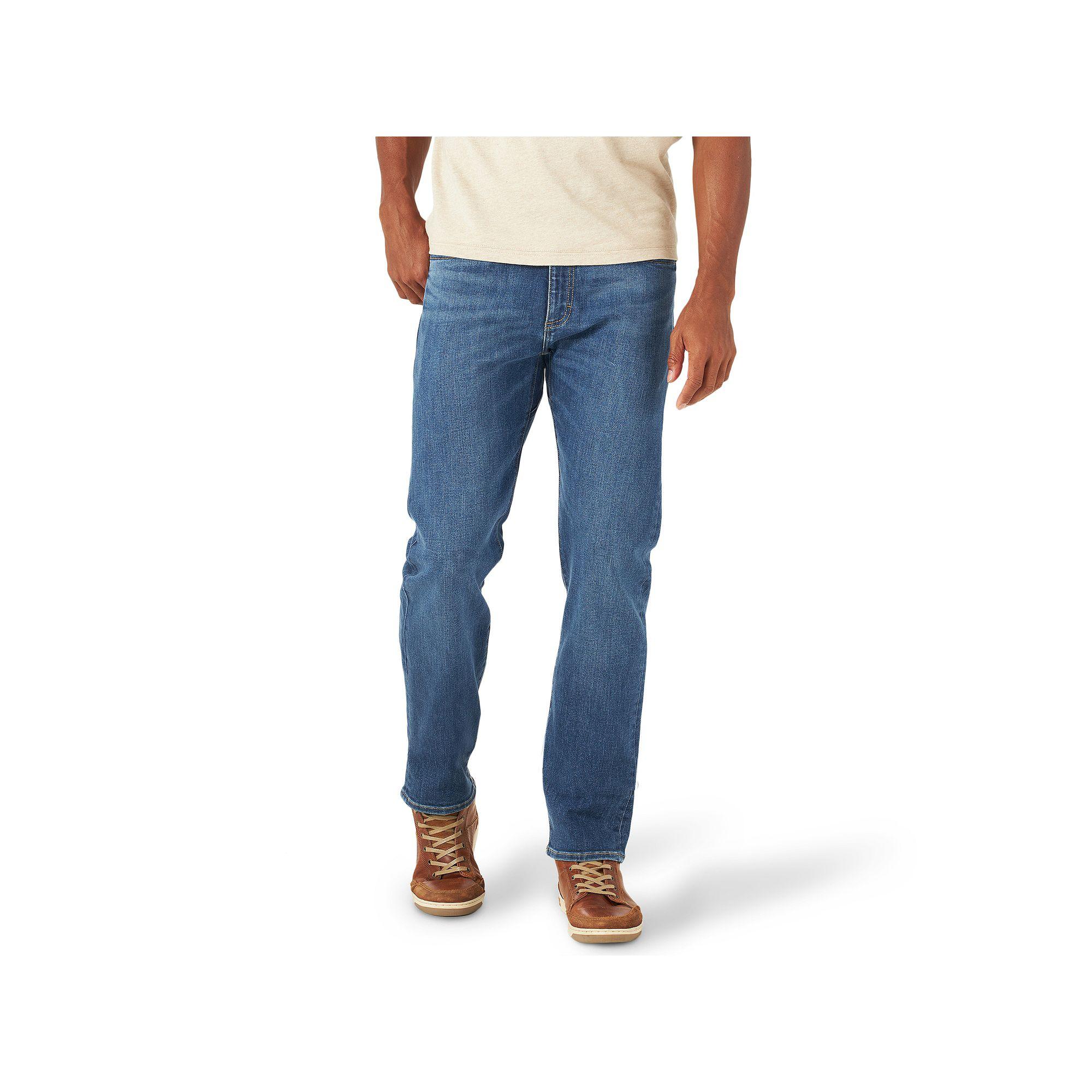 Men's Lee® Extreme Motion Stretch Slim Straight Jeans,  Product Image