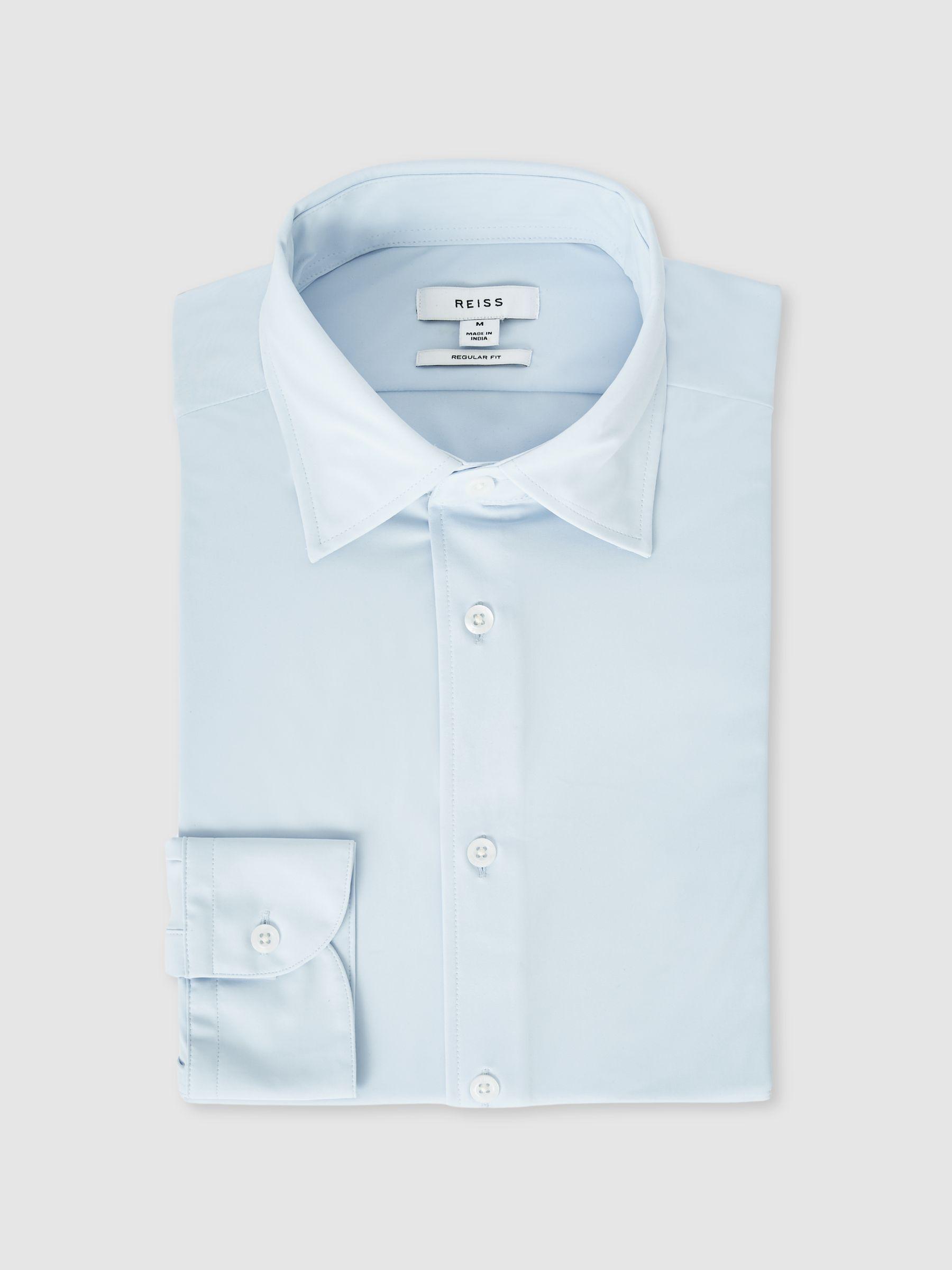 Long-Sleeve Slim-Fit Travel Shirt in Soft Blue Product Image