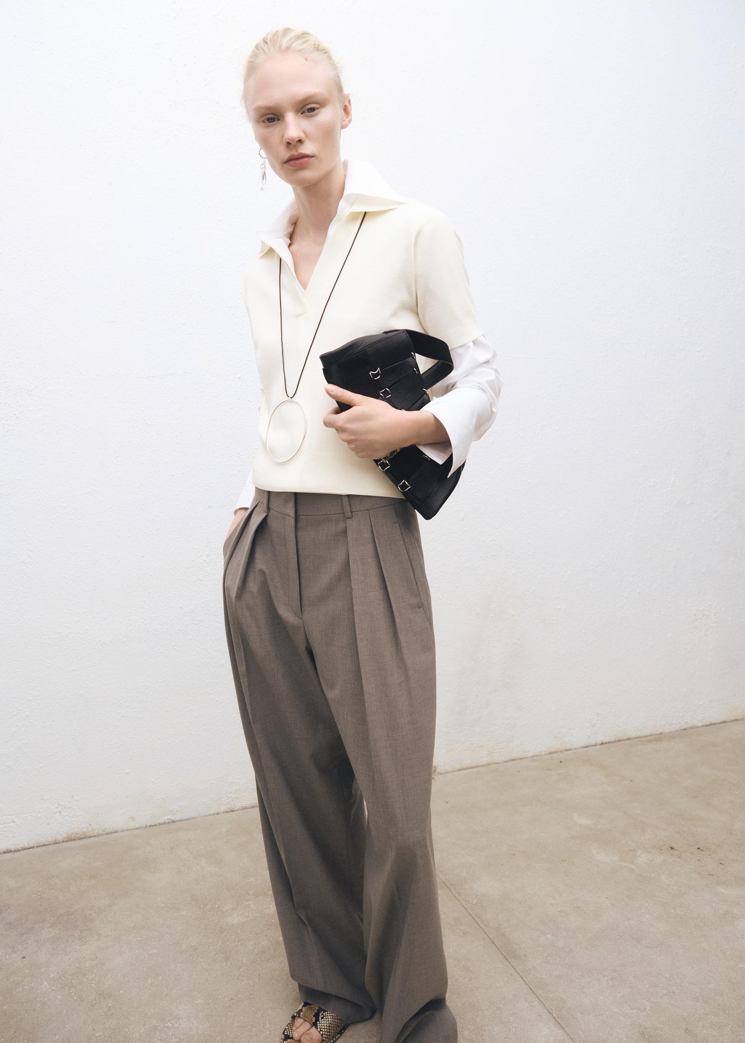 Wool-blend polo-neck sweater - Women | MANGO USA Product Image