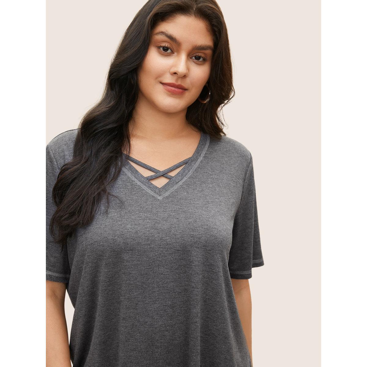 Plus Size Solid Crisscross Neck Contrast Stitch T-shirt Gray Women Leisure Plain V-neck Casual T-shirts BloomChic 10/M Product Image