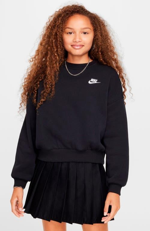 Unisex Nike Sportswear Club Fleece Girls' Boxy Crew-Neck Sweatshirt Product Image